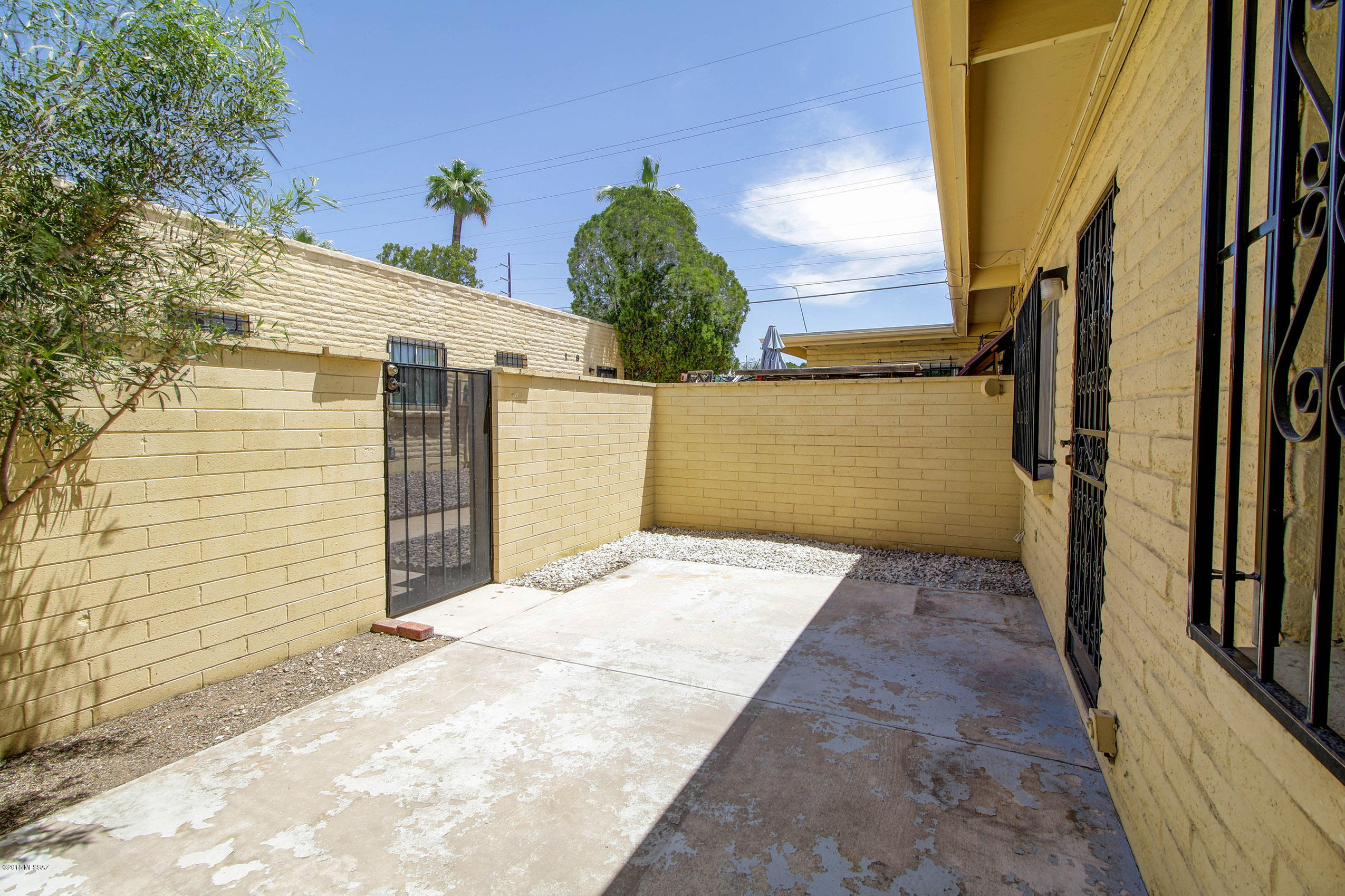 810 S Kolb Road Unit: 63