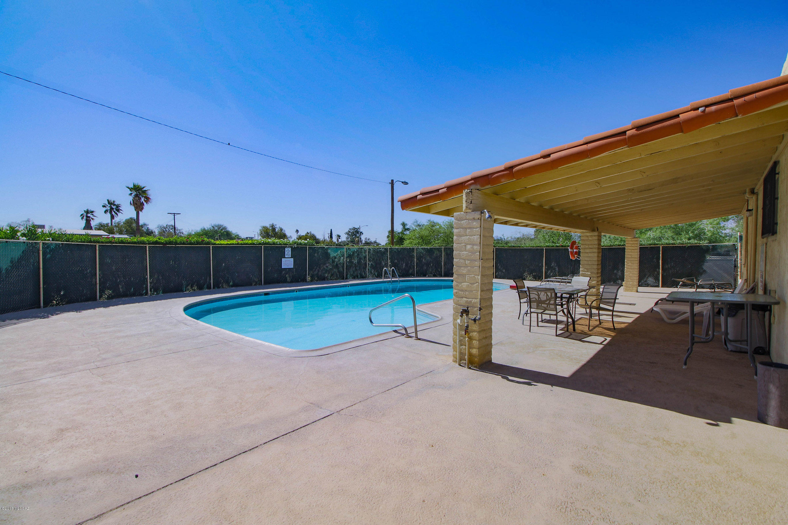 810 S Kolb Road Unit: 63