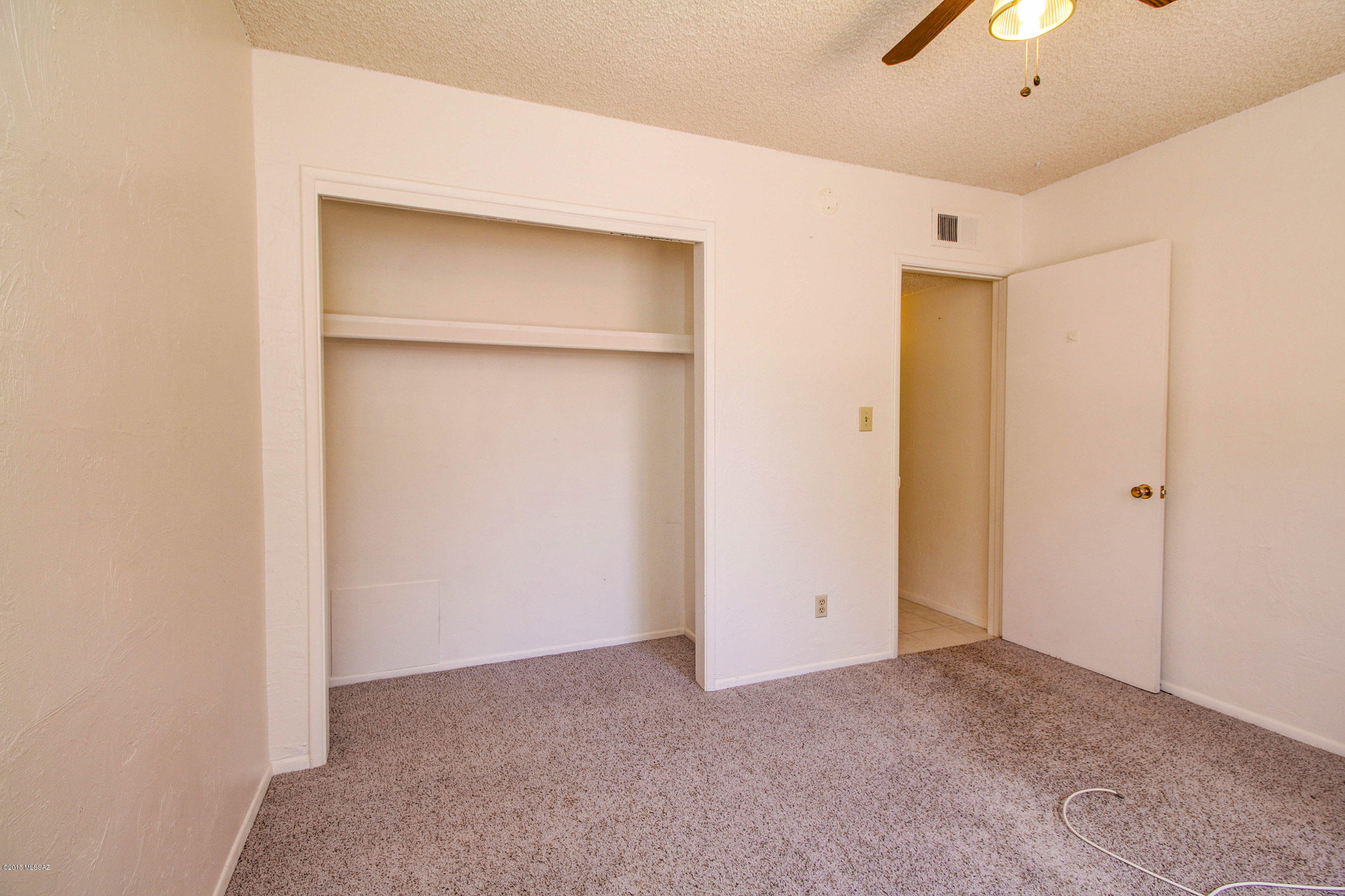 810 S Kolb Road Unit: 63