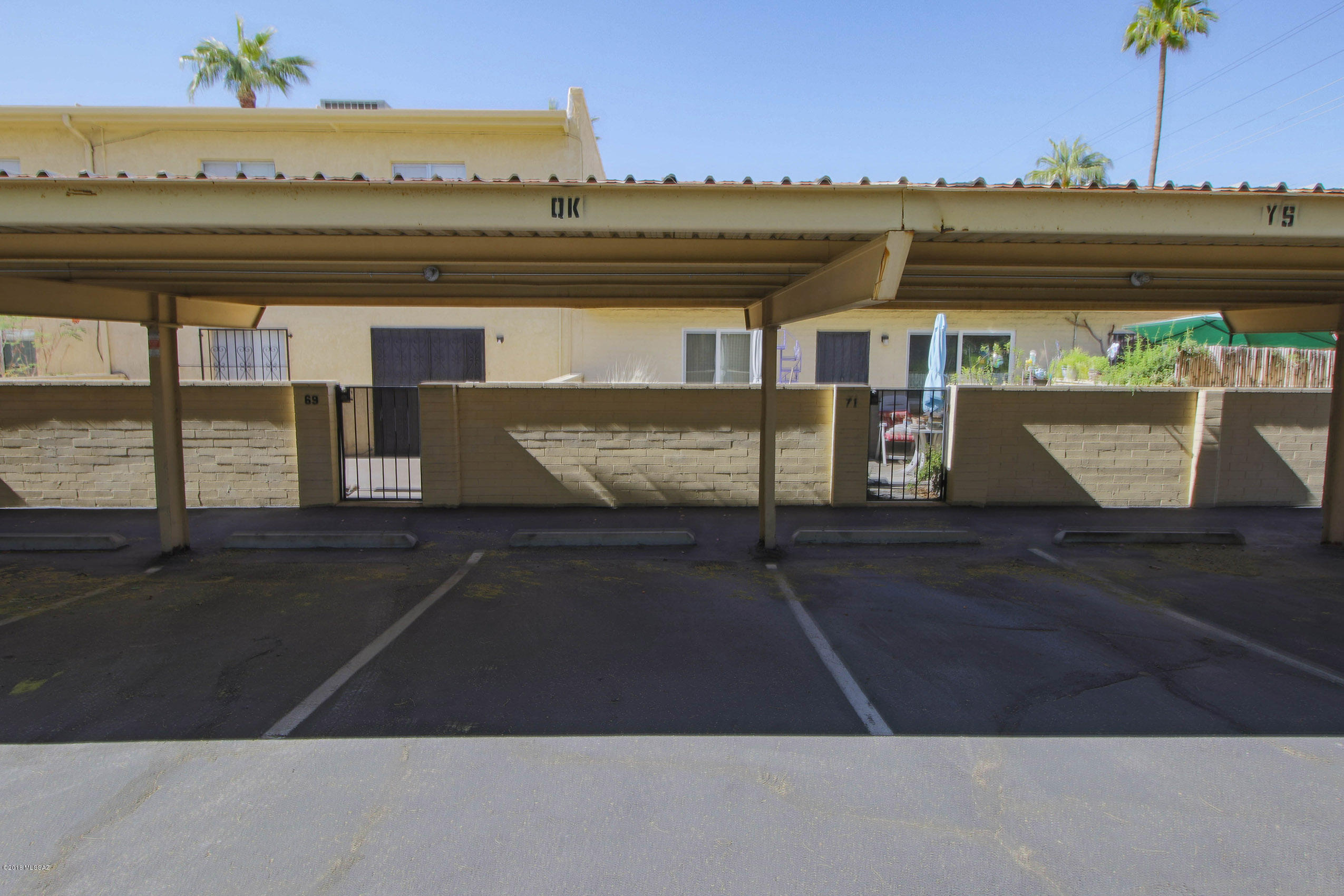 810 S Kolb Road Unit: 63
