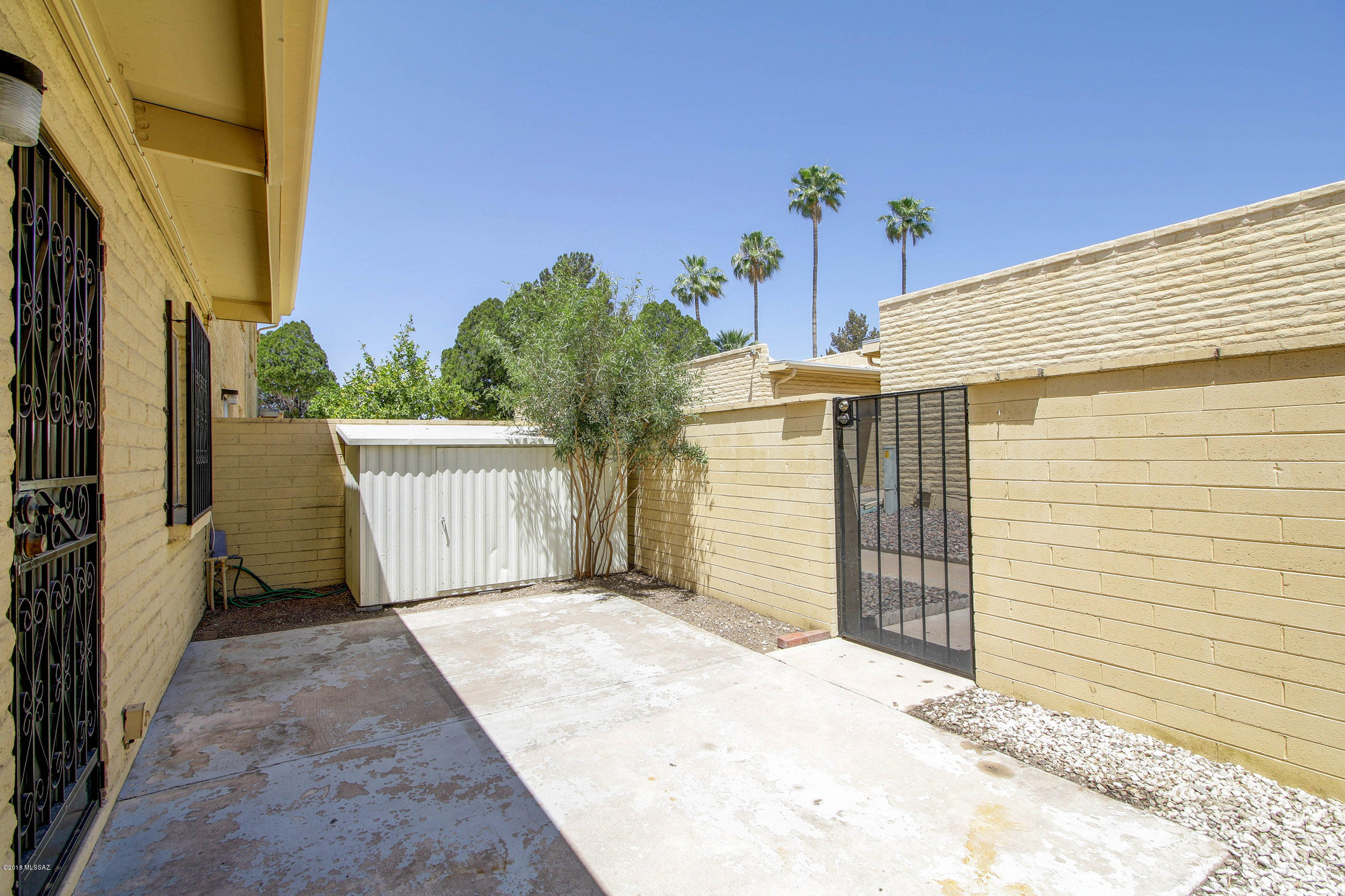 810 S Kolb Road Unit: 63