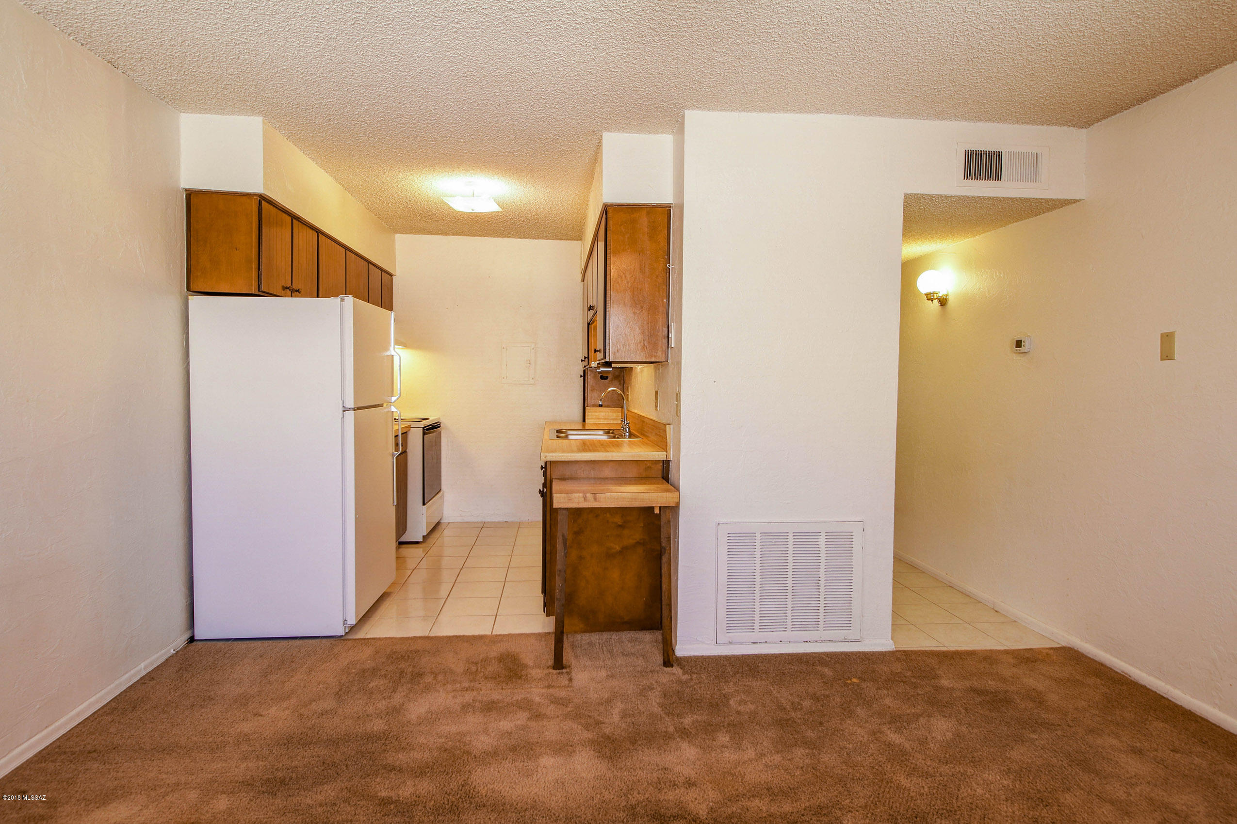 810 S Kolb Road Unit: 63