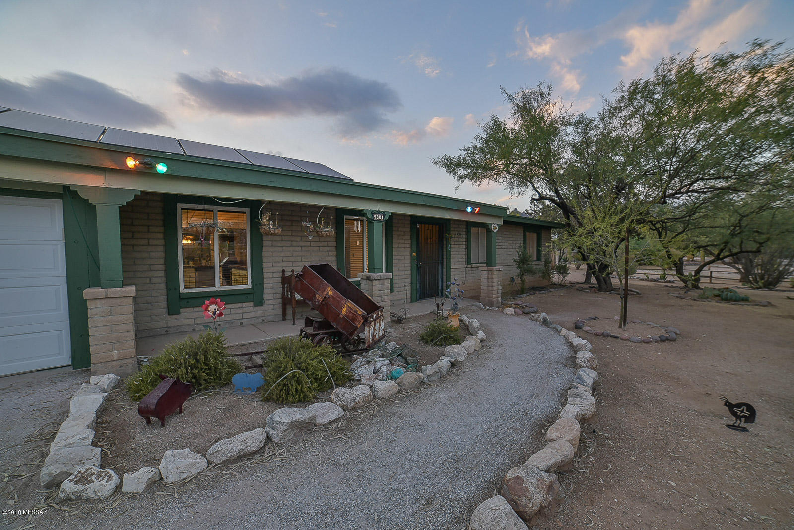 9301 E Kayenta Drive