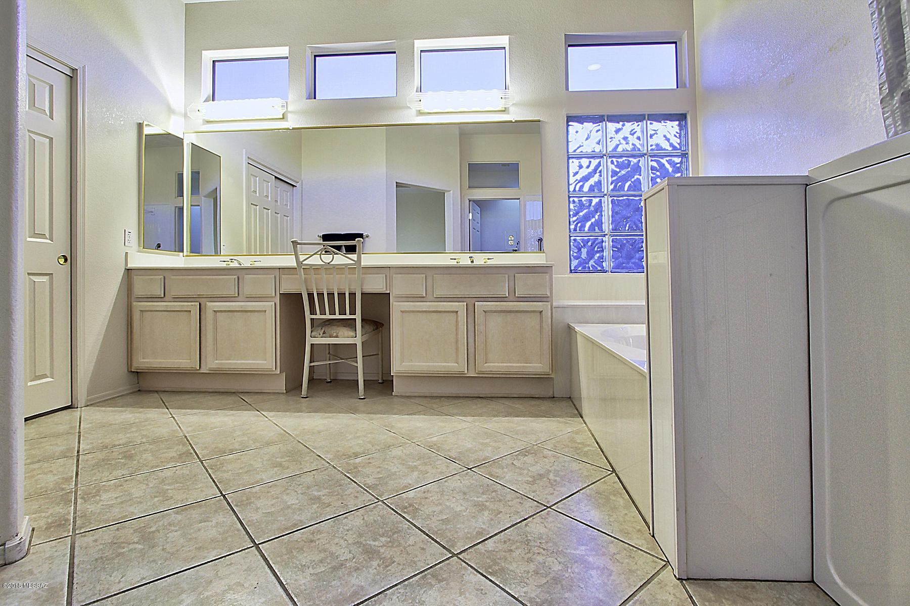 2249 E Cargondera Canyon Drive
