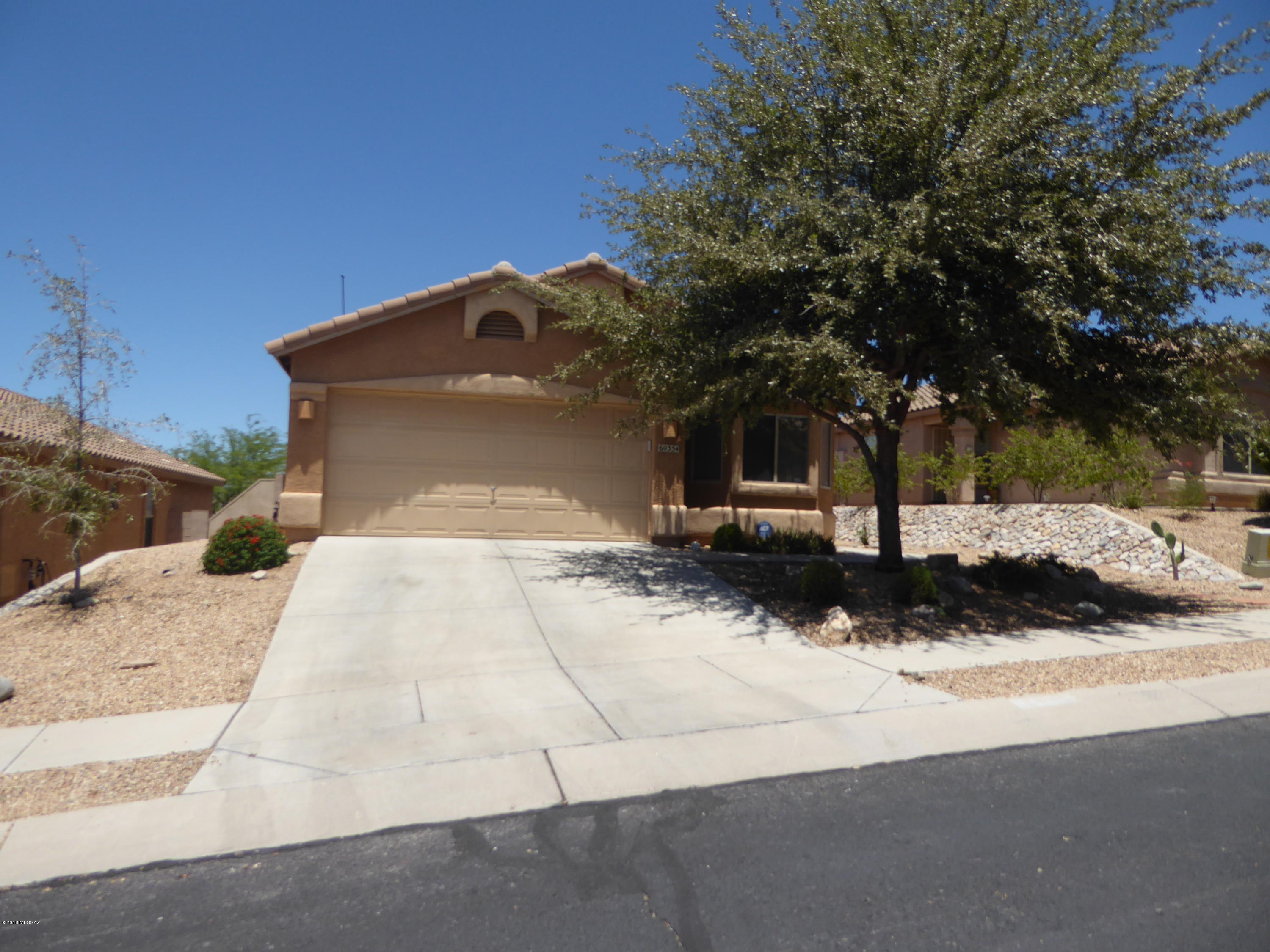 60354 E Old Spur Place
