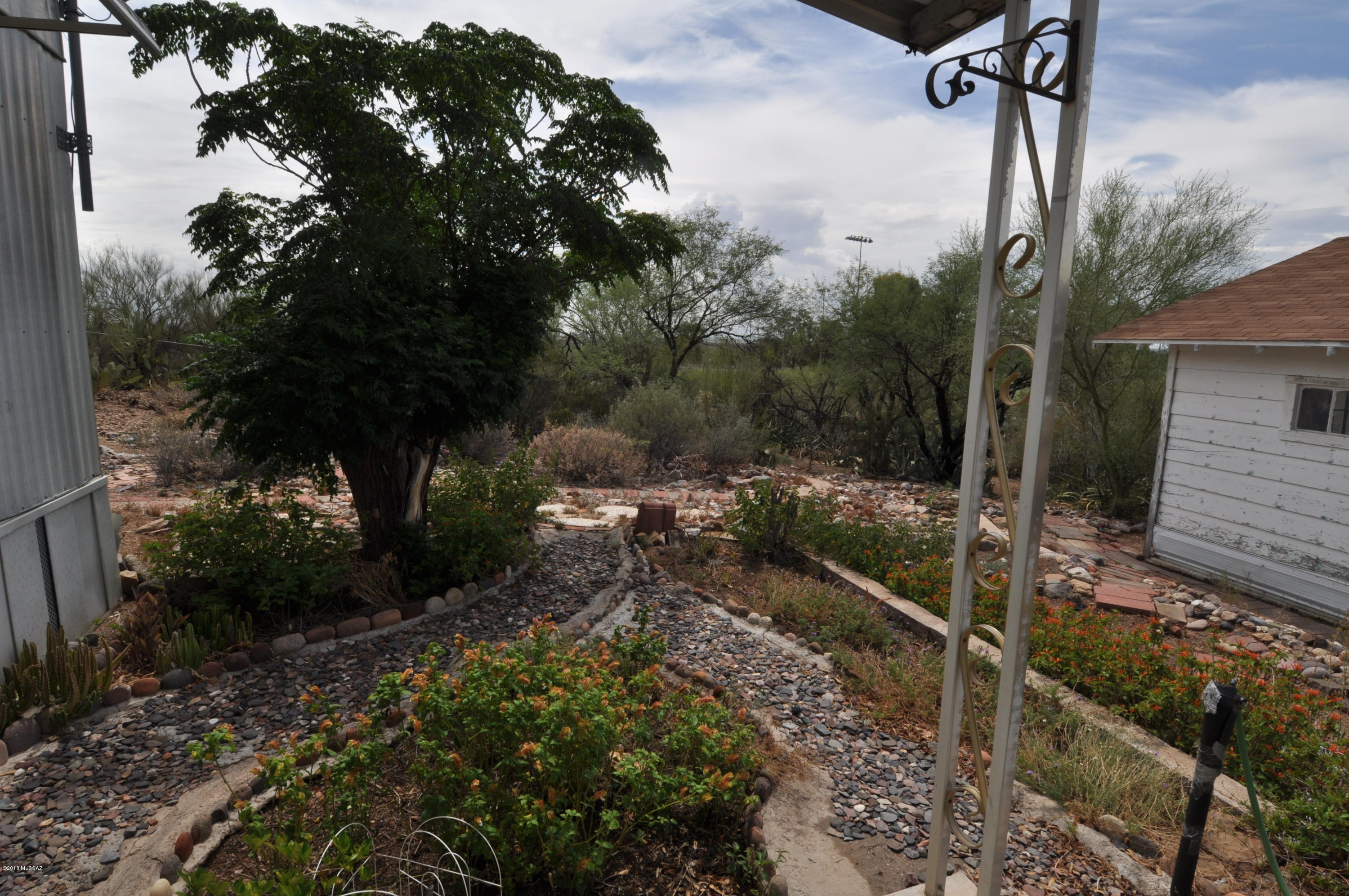 5145 S Cactus Wren Avenue