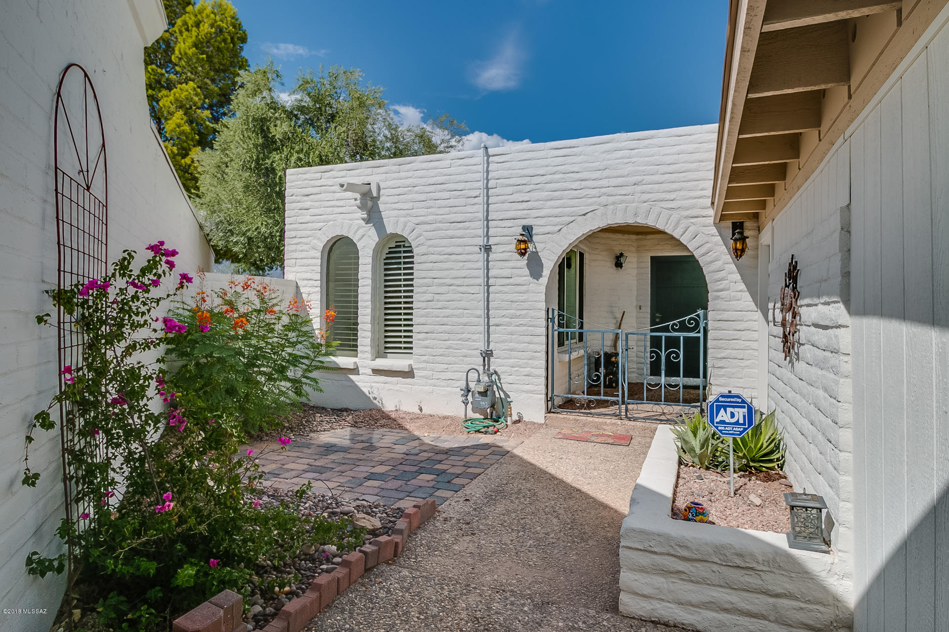 2148 N Calle De Vida