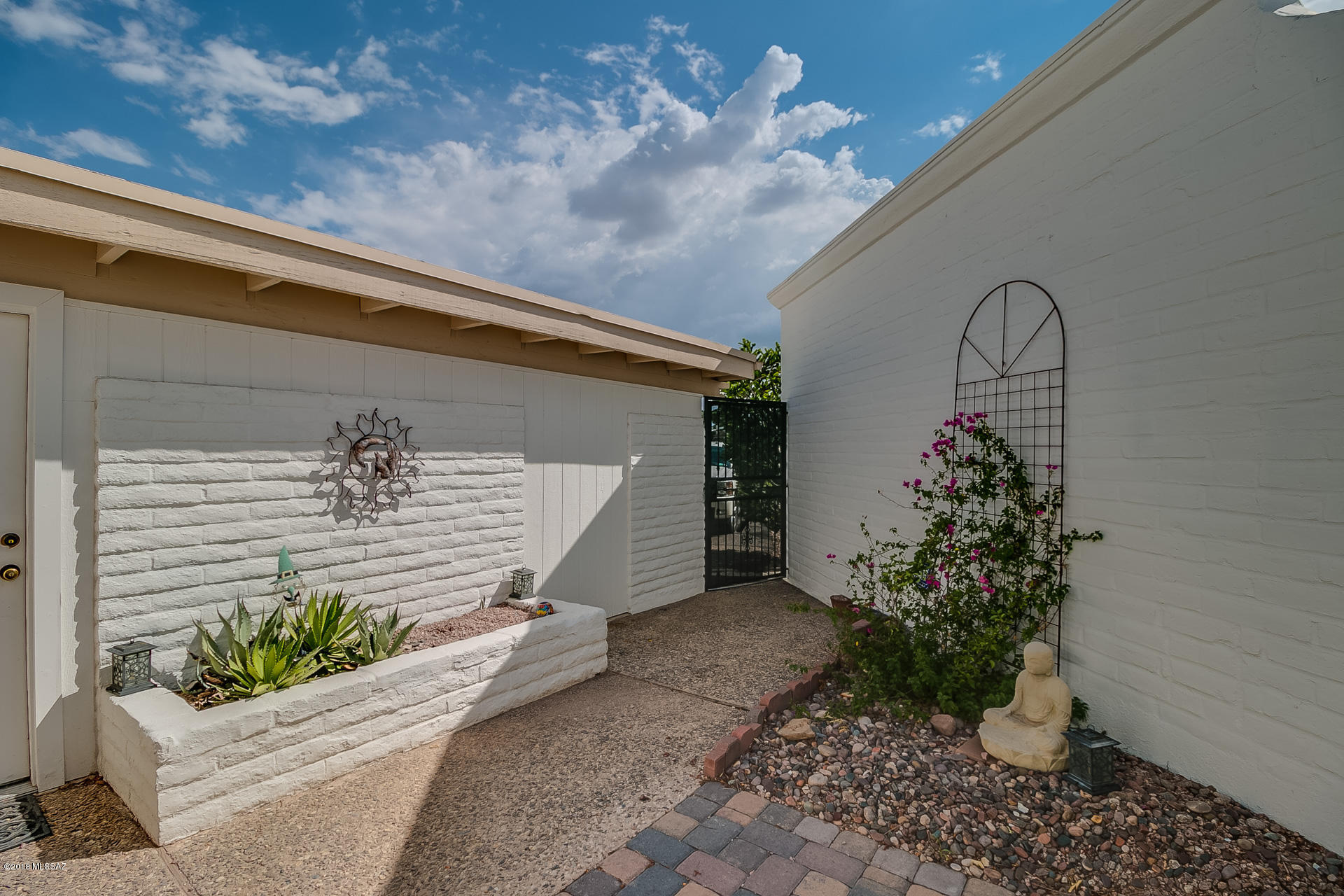 2148 N Calle De Vida