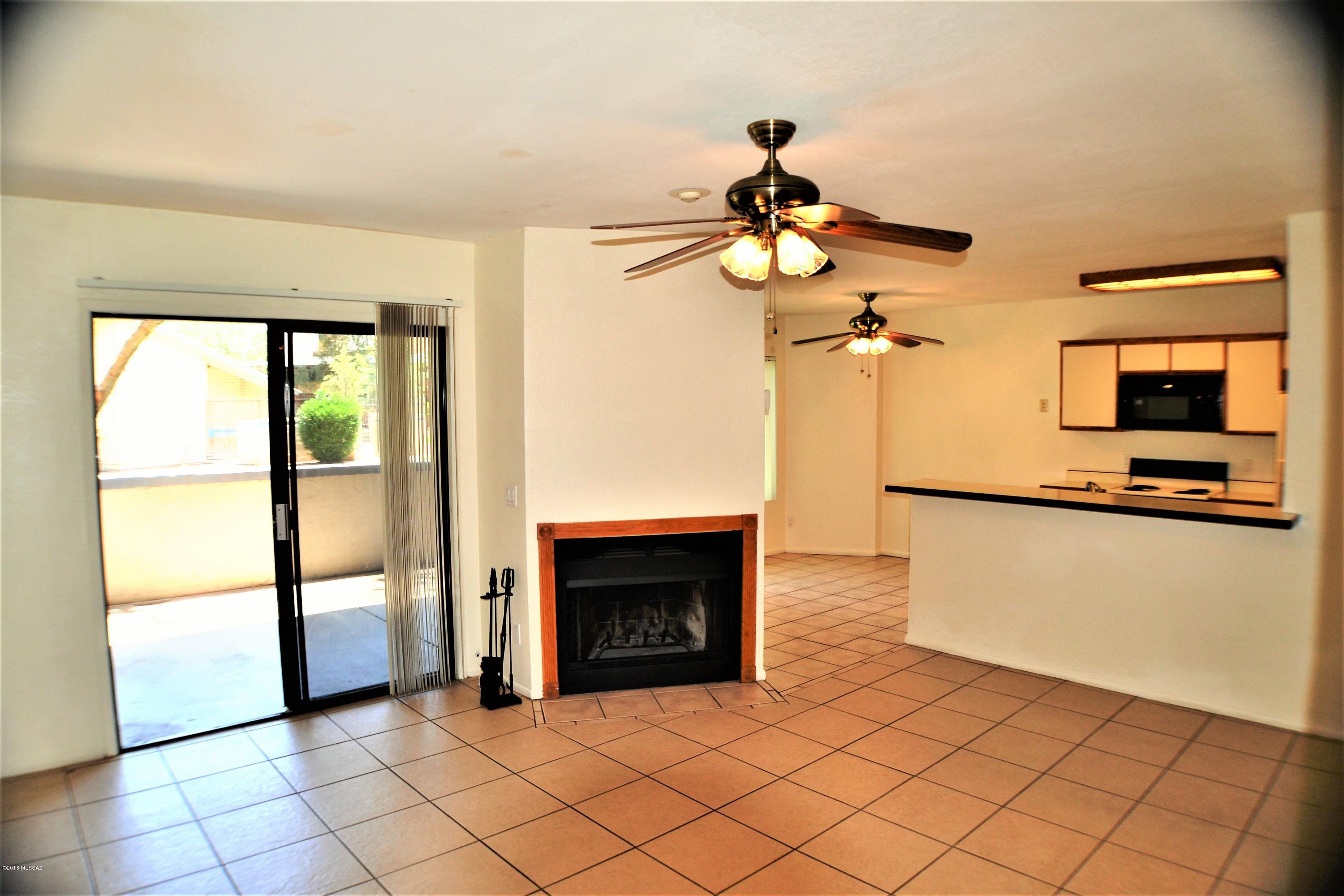 1689 W Wood Bridge Court
