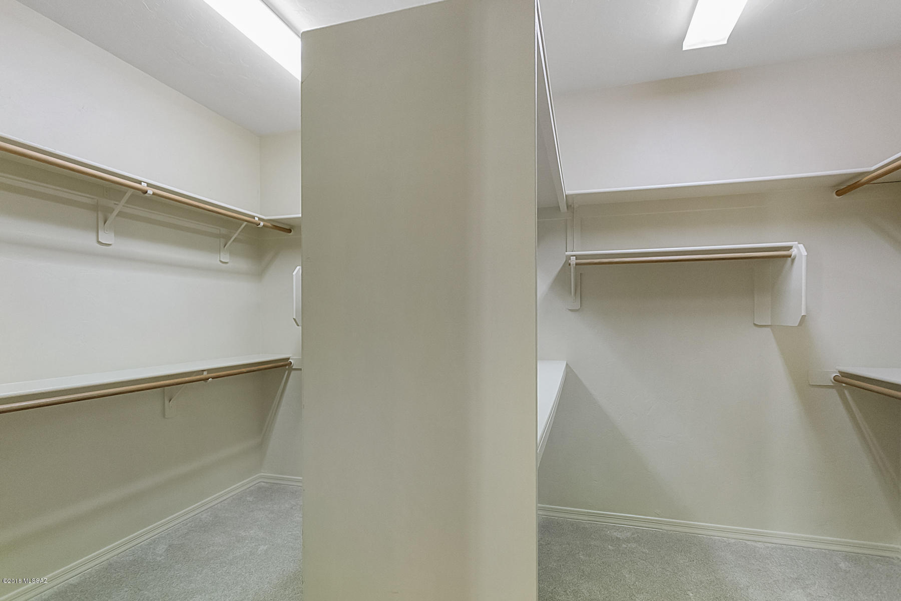 2117 N Water View Court