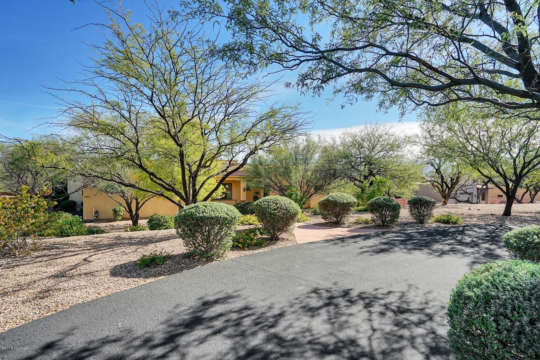 2464 N Barnwall Court