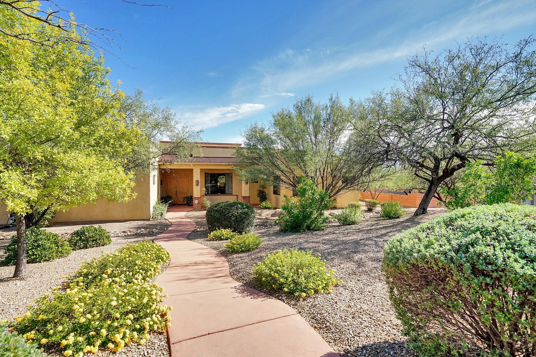 2464 N Barnwall Court