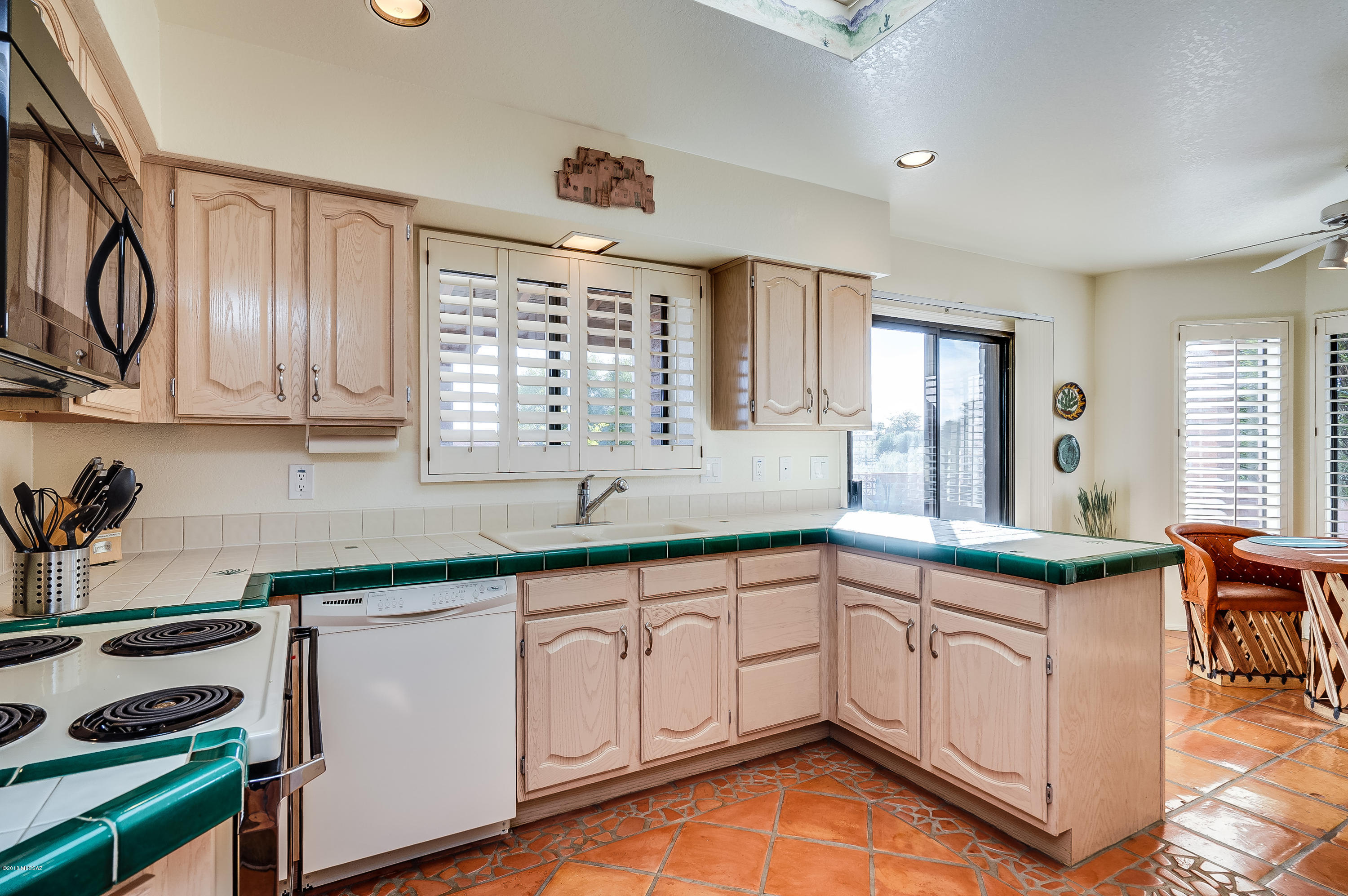 5074 N Via Gelsomino