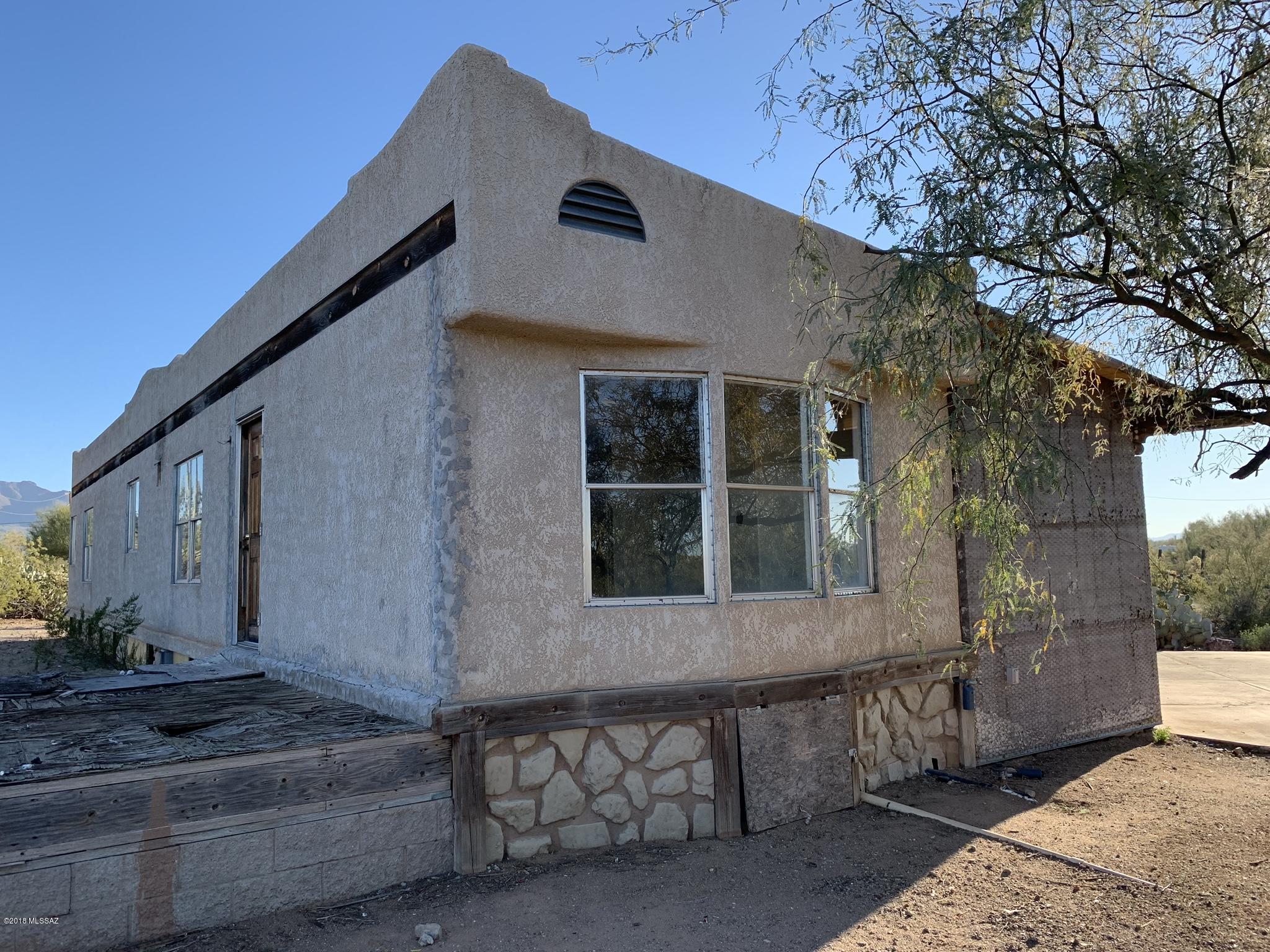 7430 N Desert Post Lane