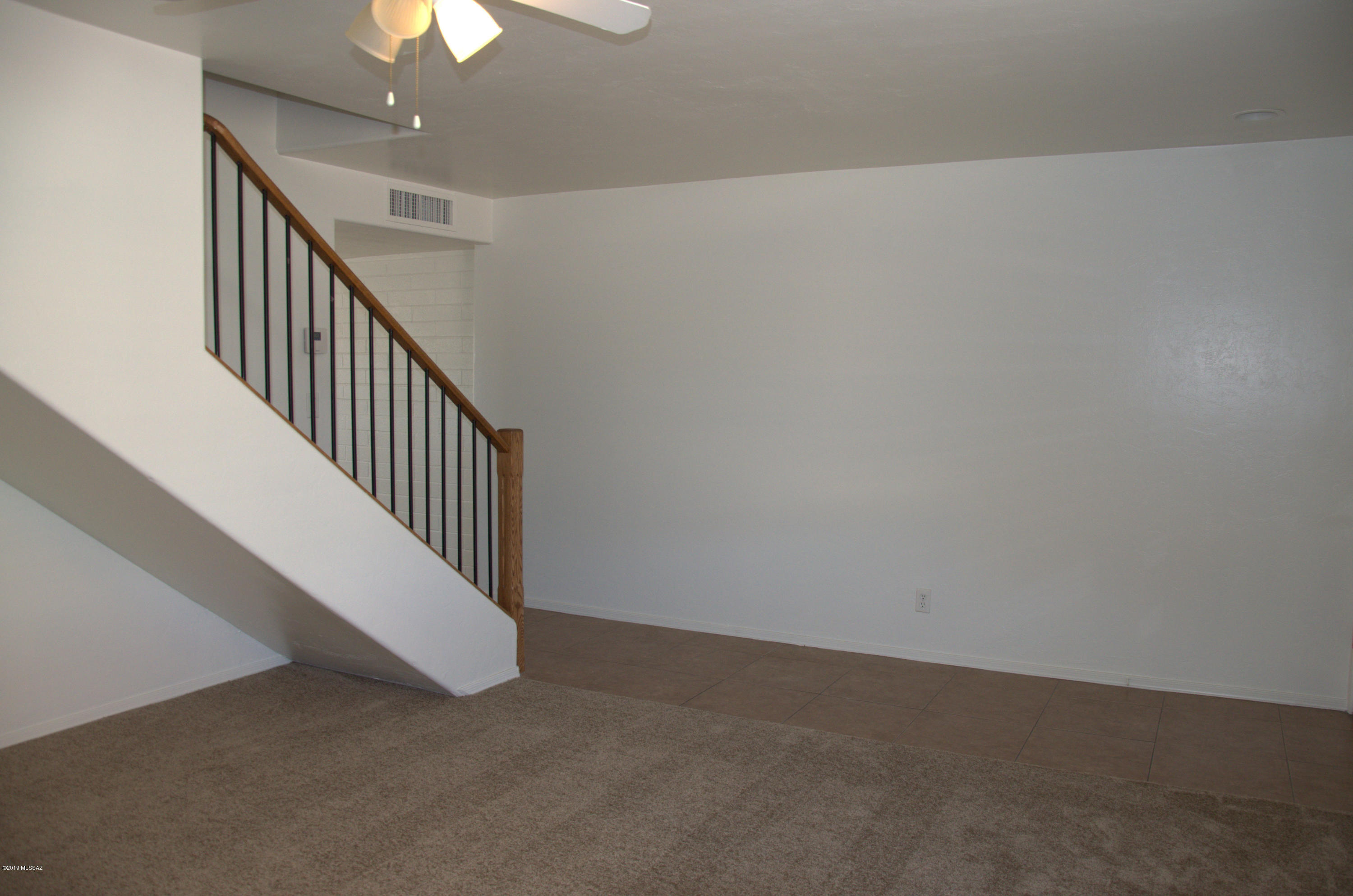 913 N Desert Avenue Unit: #A