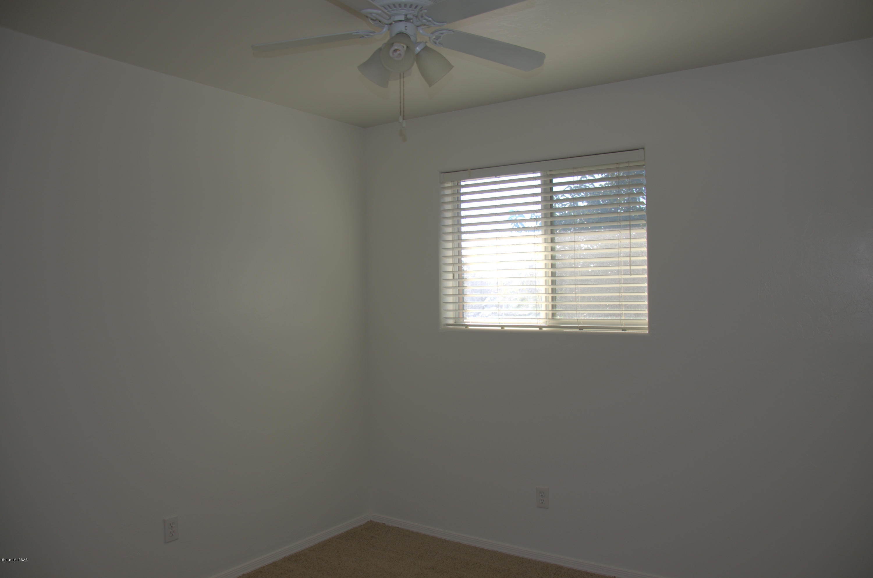 913 N Desert Avenue Unit: #A