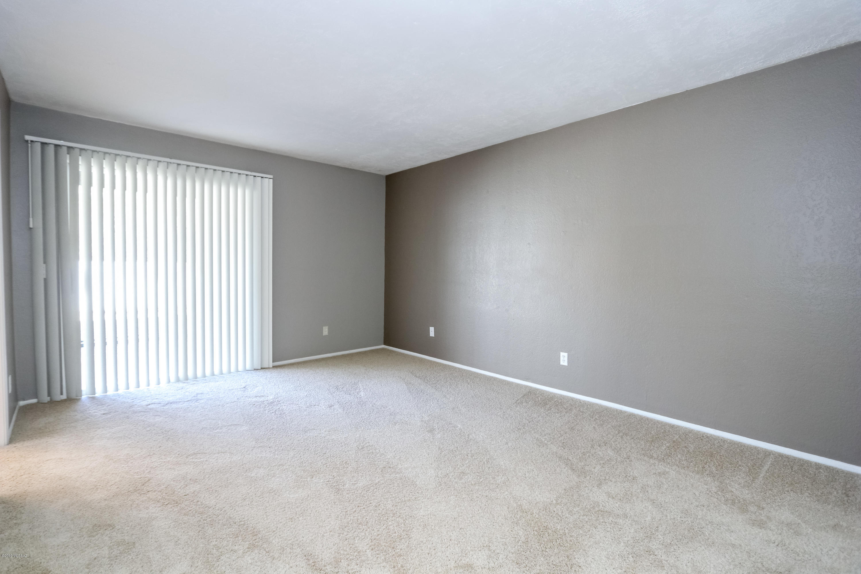 7481 E Wandering Road