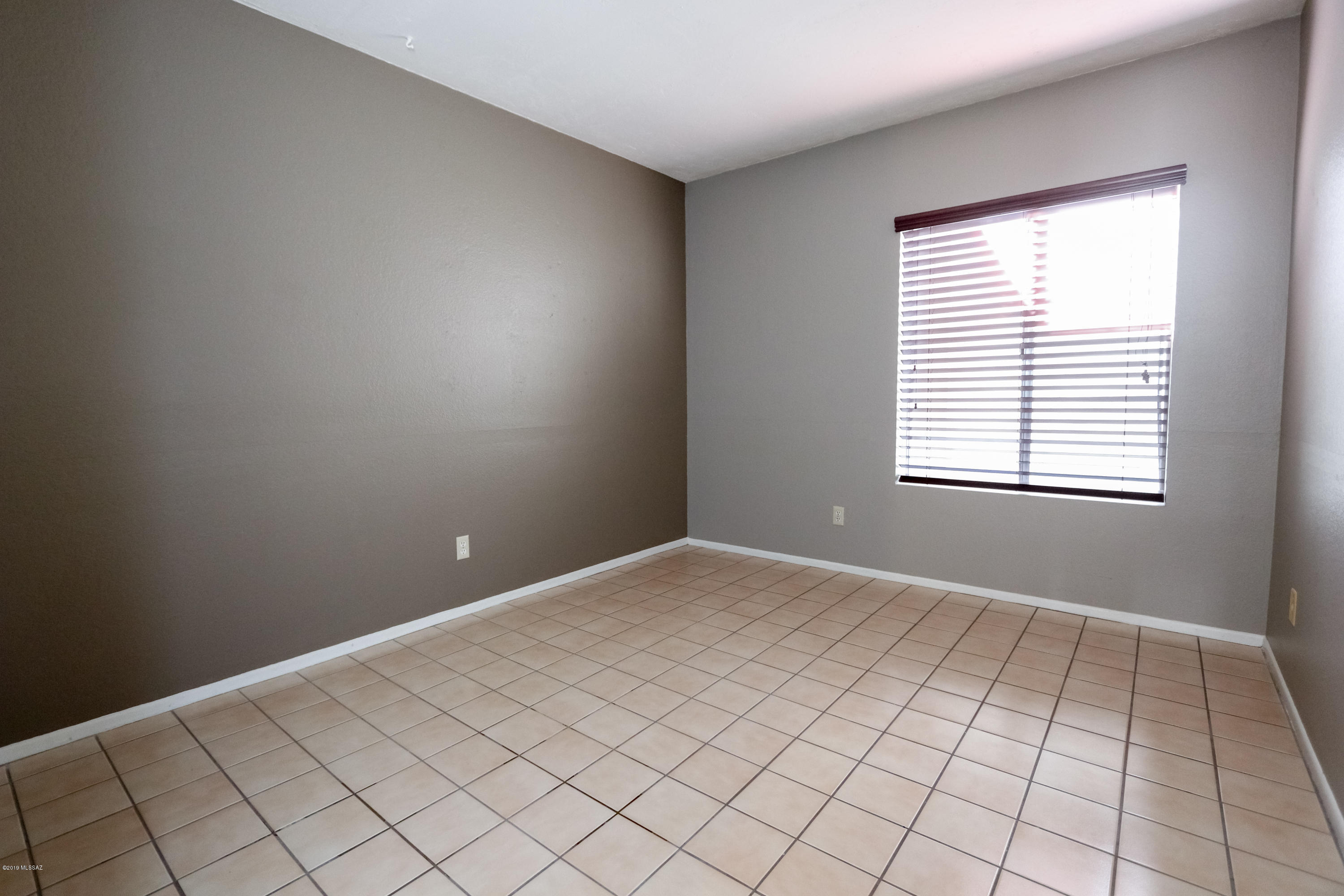 7481 E Wandering Road