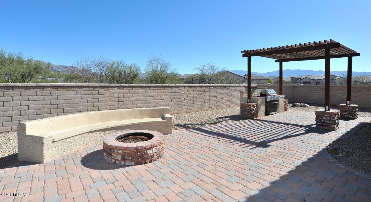 9339 E Spur Crossing Place