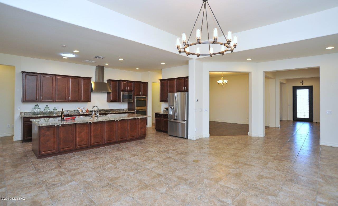 9339 E Spur Crossing Place