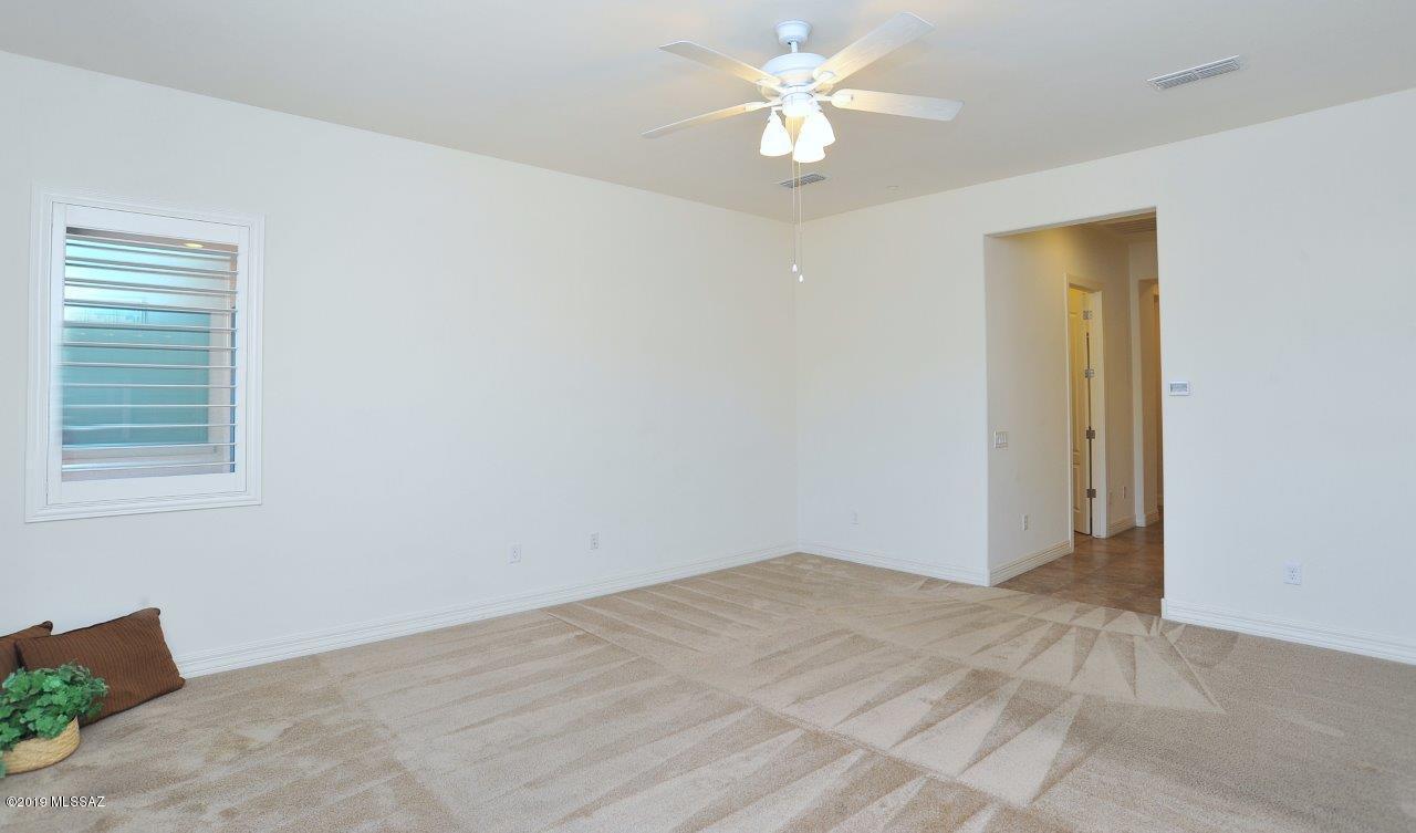 9339 E Spur Crossing Place