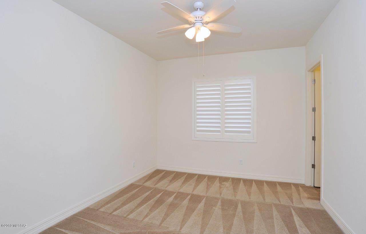 9339 E Spur Crossing Place