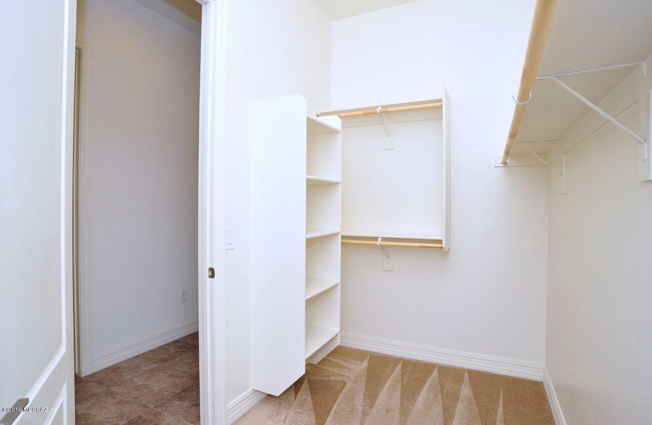 9339 E Spur Crossing Place