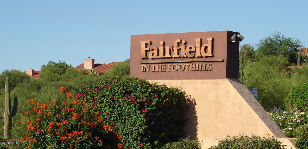 4910 N Via Velazquez