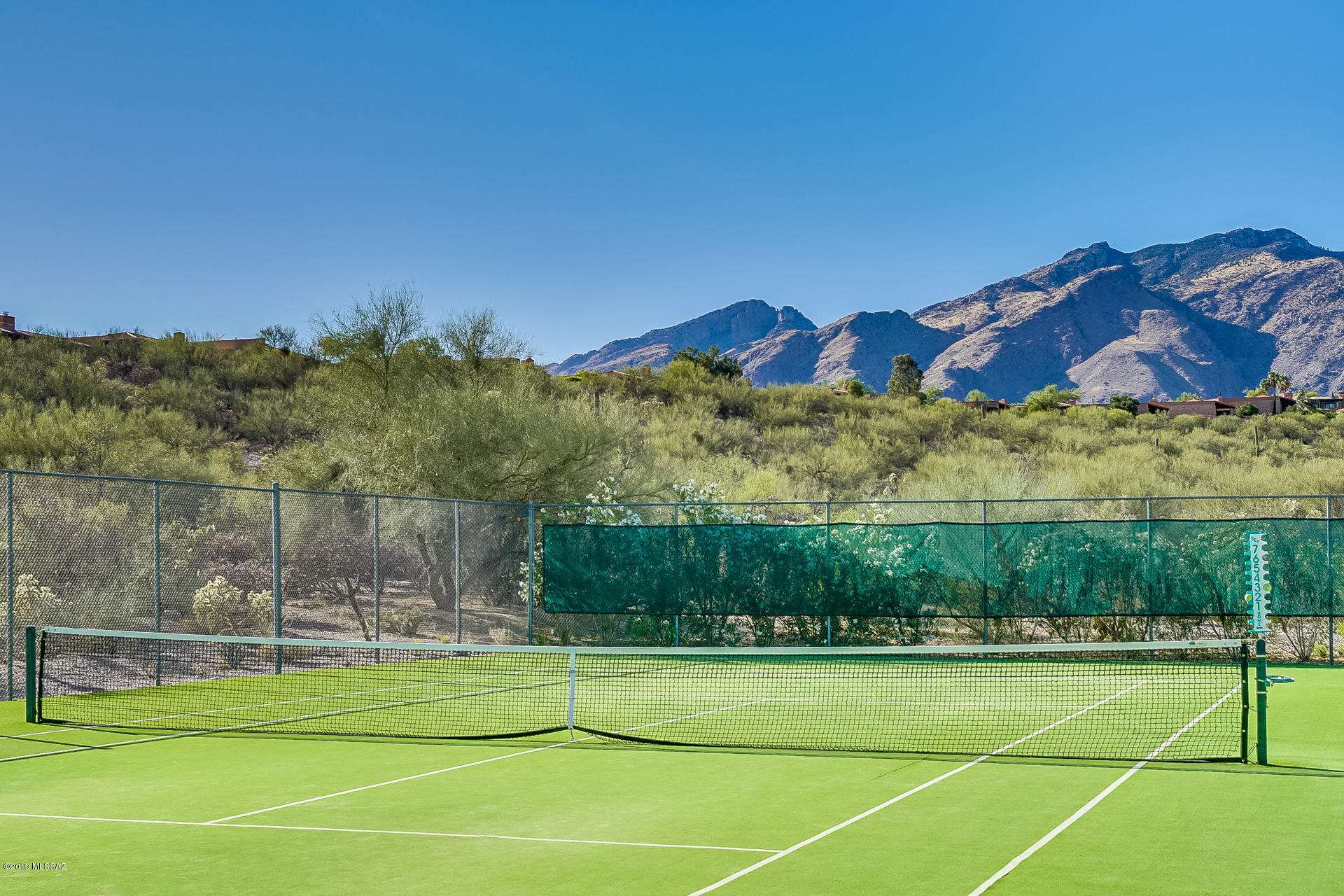 4910 N Via Velazquez