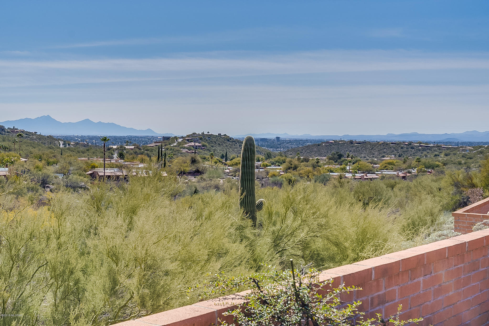 4910 N Via Velazquez