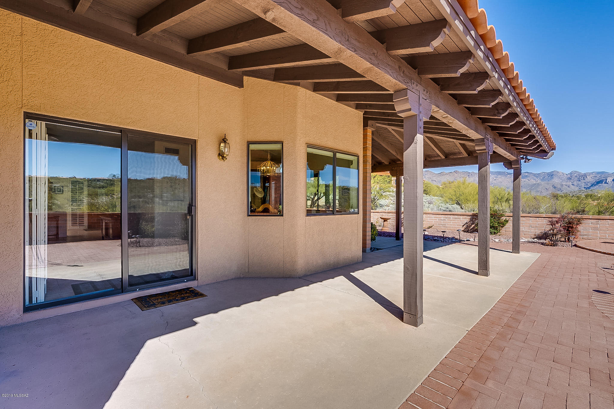 4910 N Via Velazquez