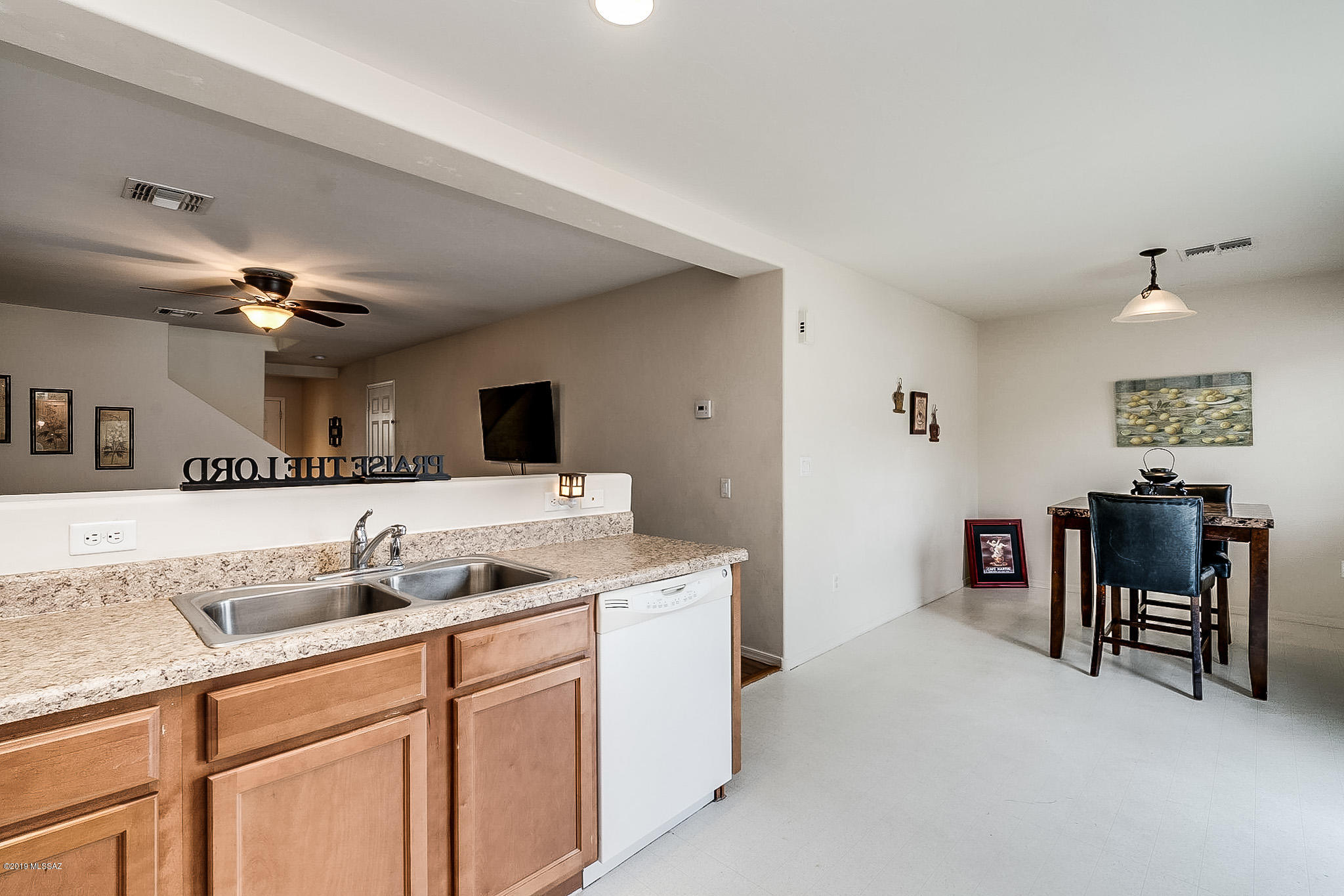 21537 E Independence Way