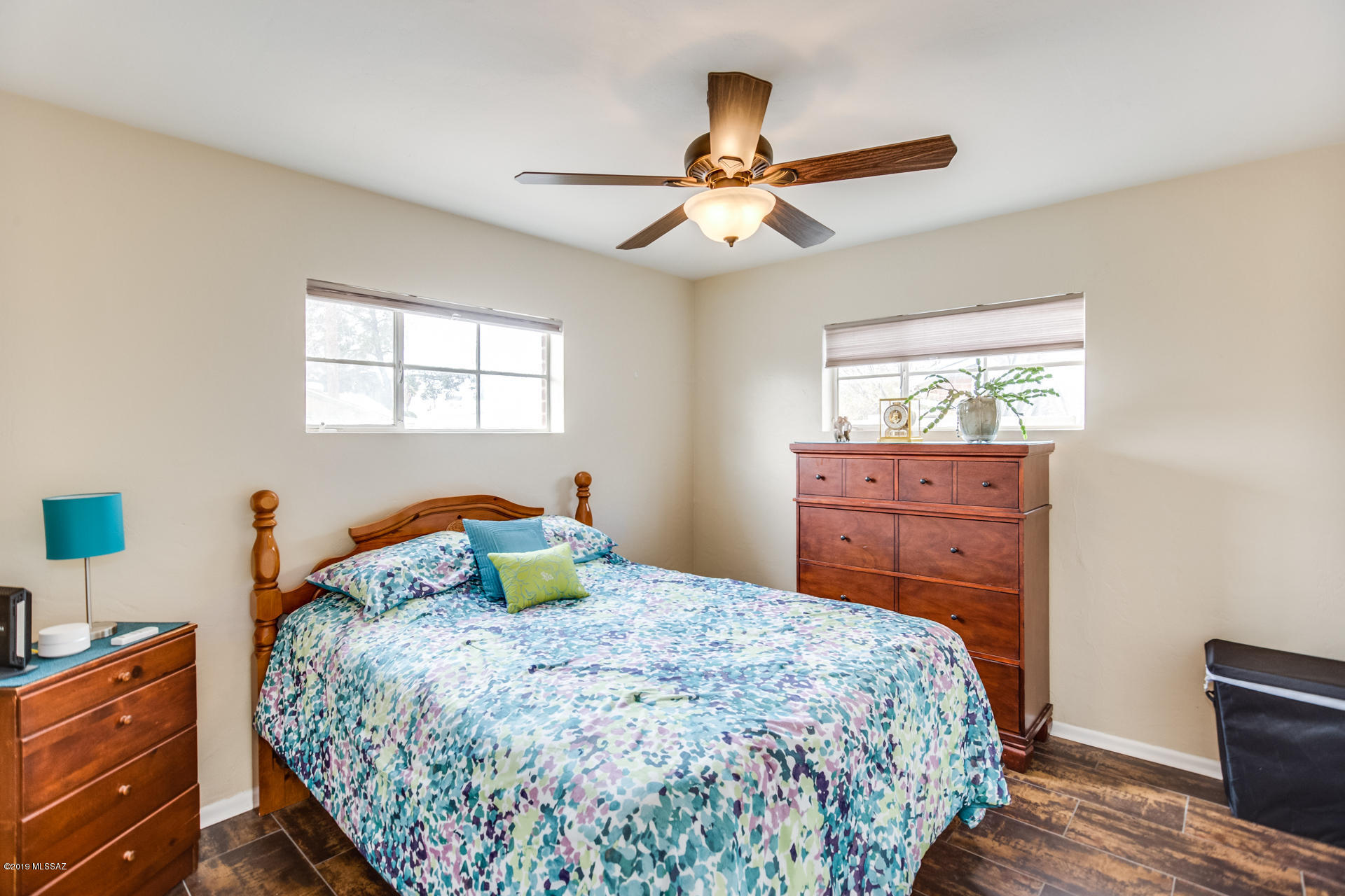 410 S Harvard Avenue