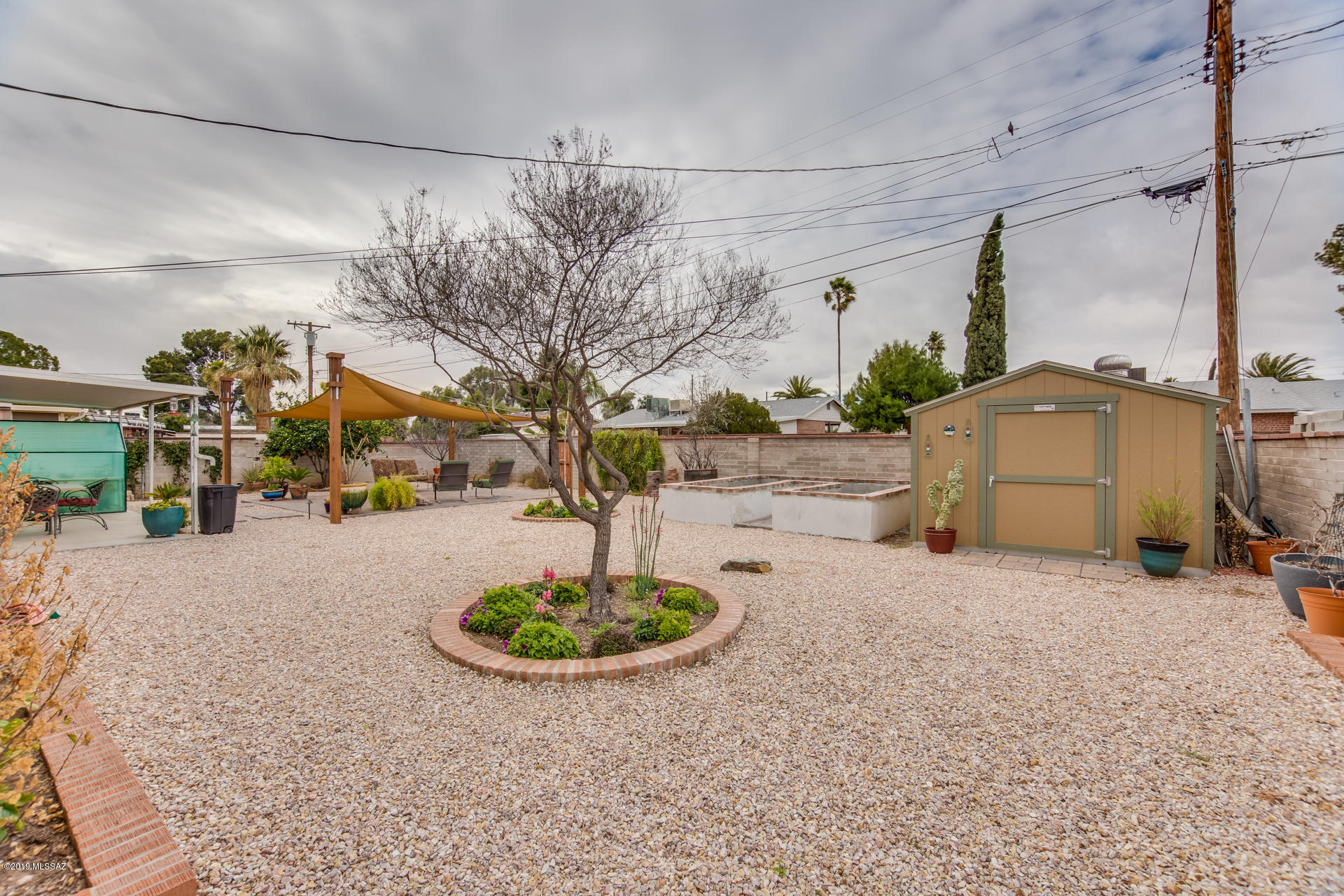 410 S Harvard Avenue