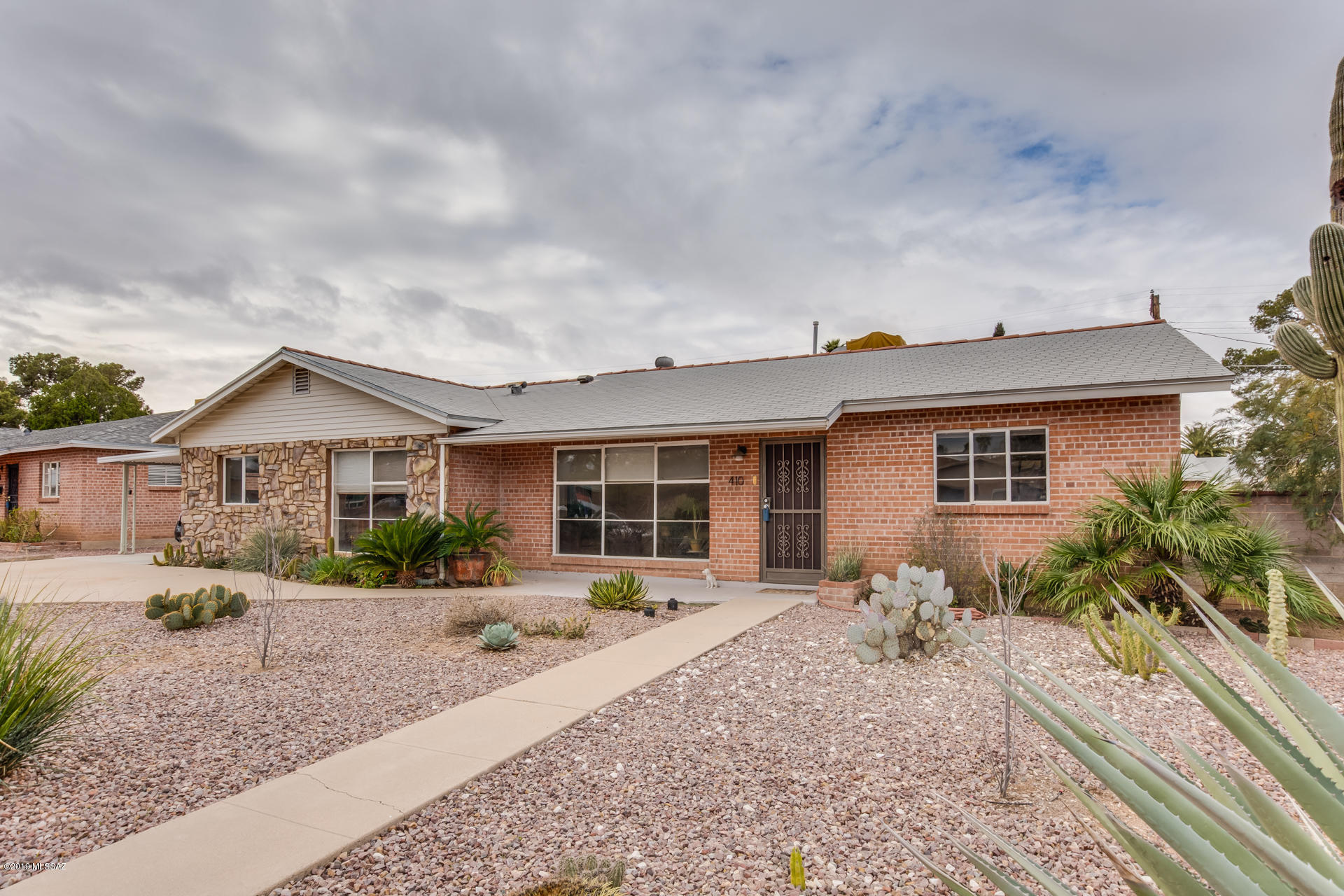 410 S Harvard Avenue