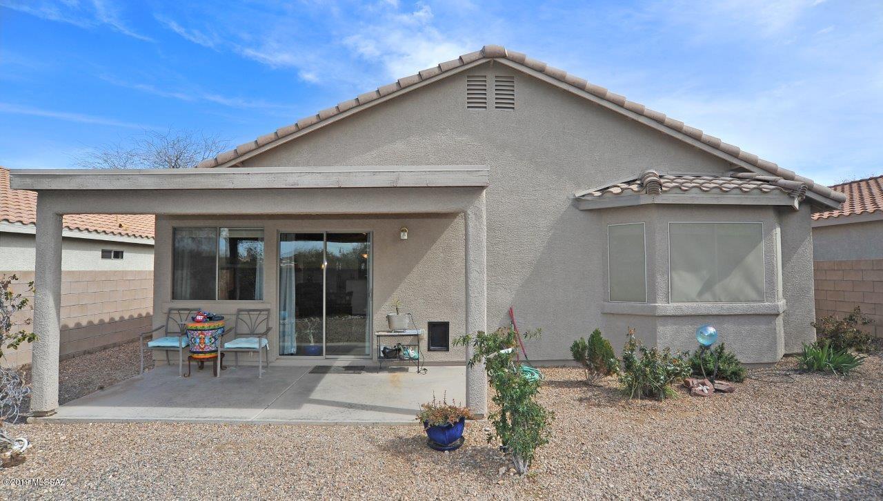 7414 S Pacific Willow Drive