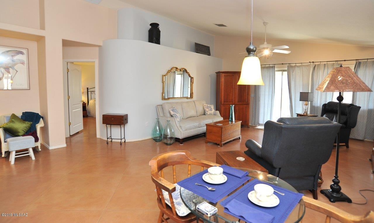 7414 S Pacific Willow Drive