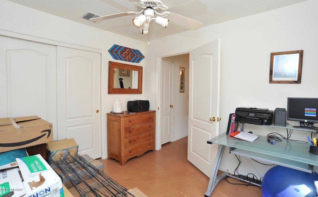 7414 S Pacific Willow Drive