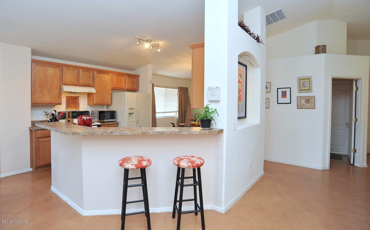 7414 S Pacific Willow Drive