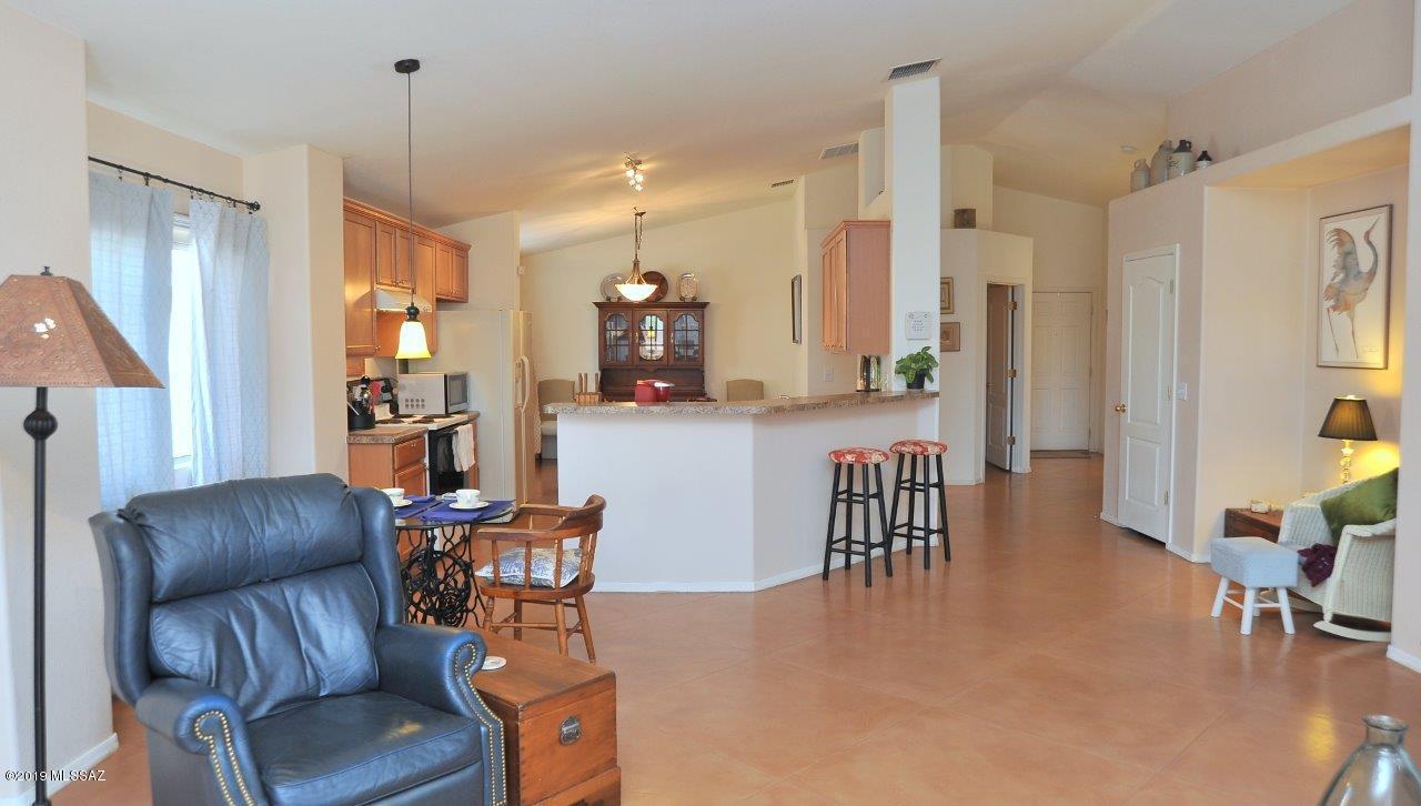 7414 S Pacific Willow Drive