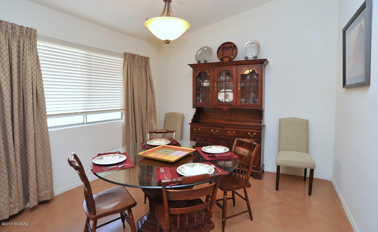 7414 S Pacific Willow Drive