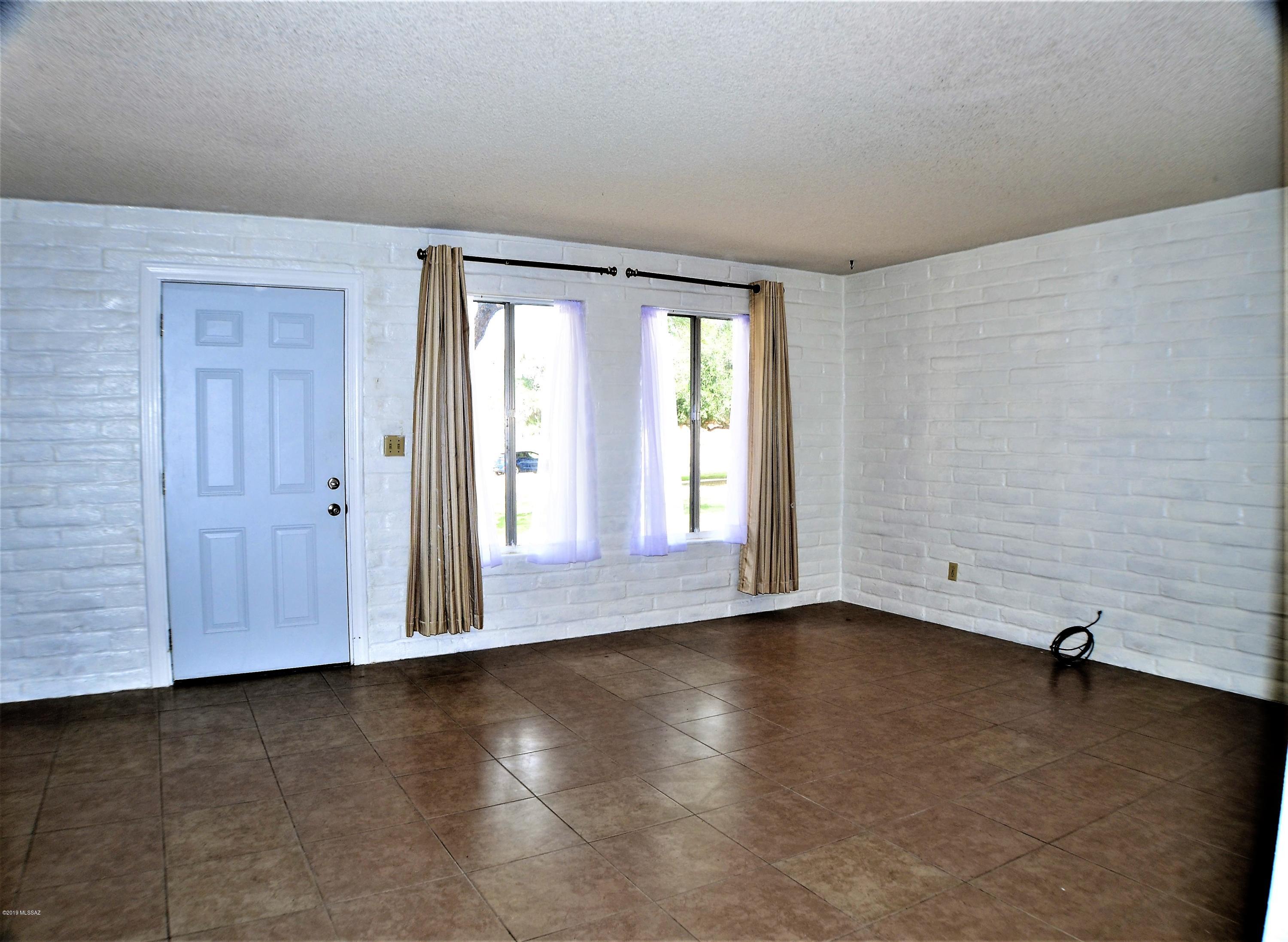 6656 Calle La Paz Unit: A