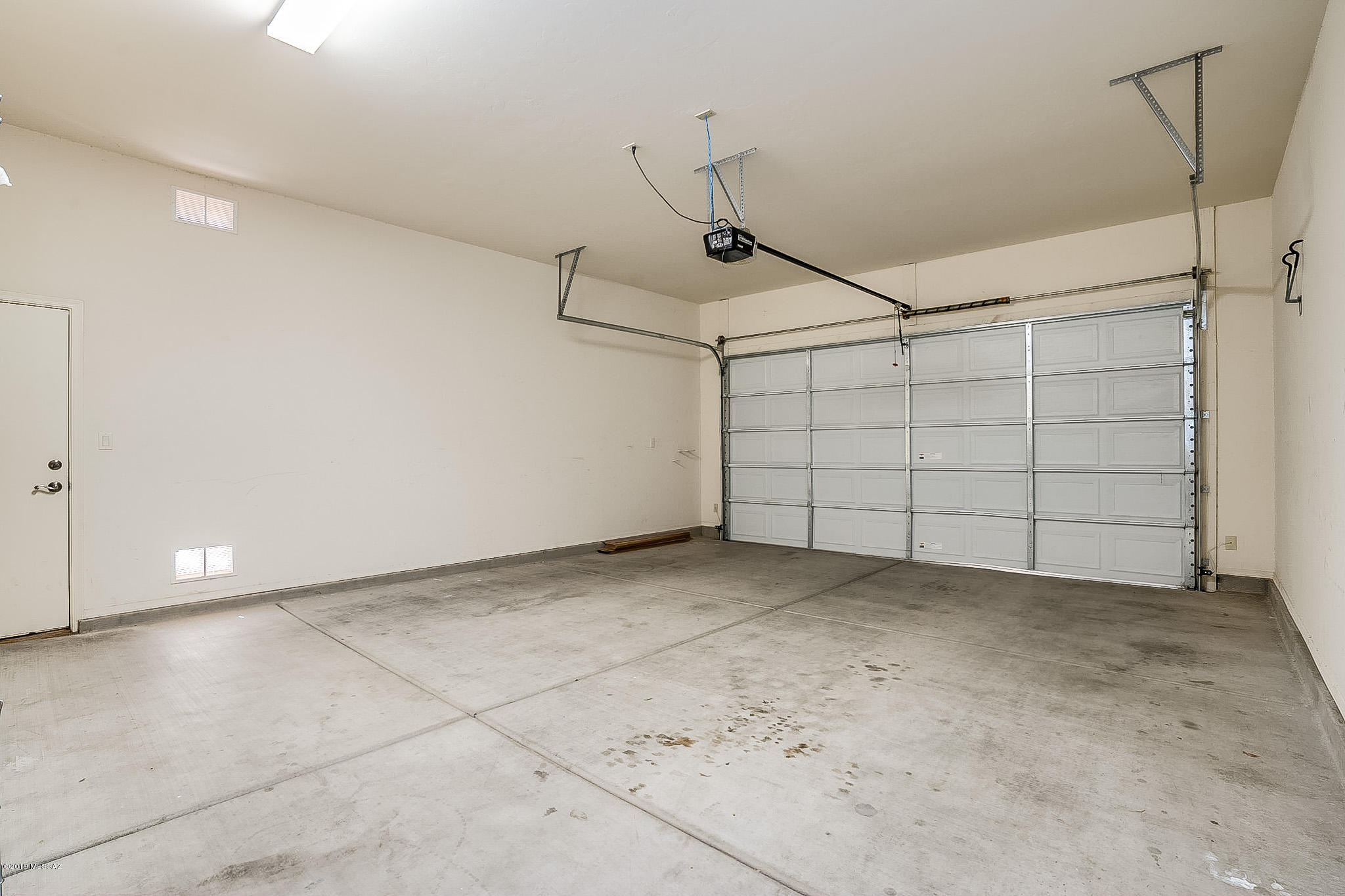 1183 W Doolan Drive