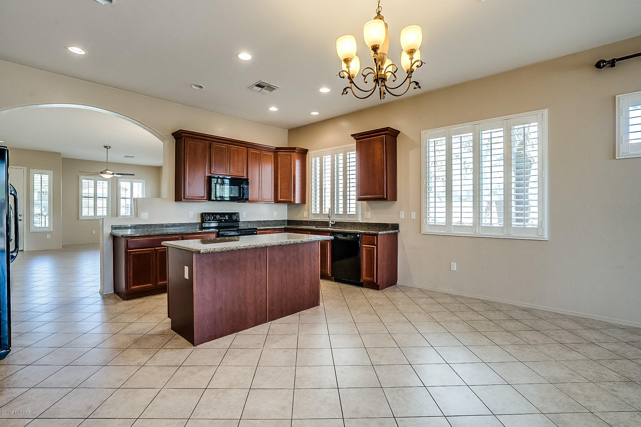 1183 W Doolan Drive