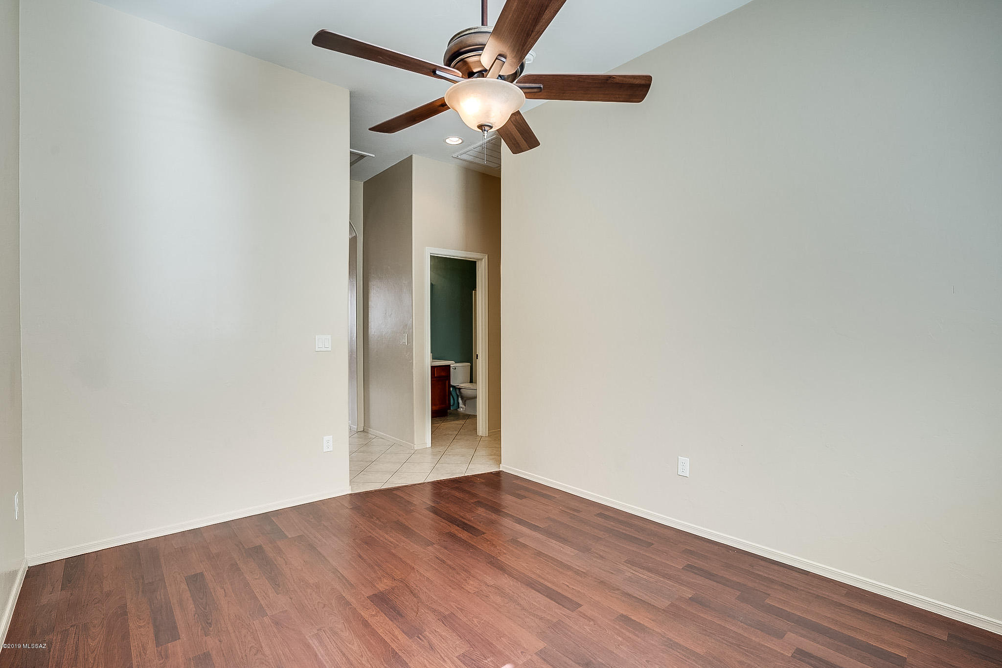1183 W Doolan Drive