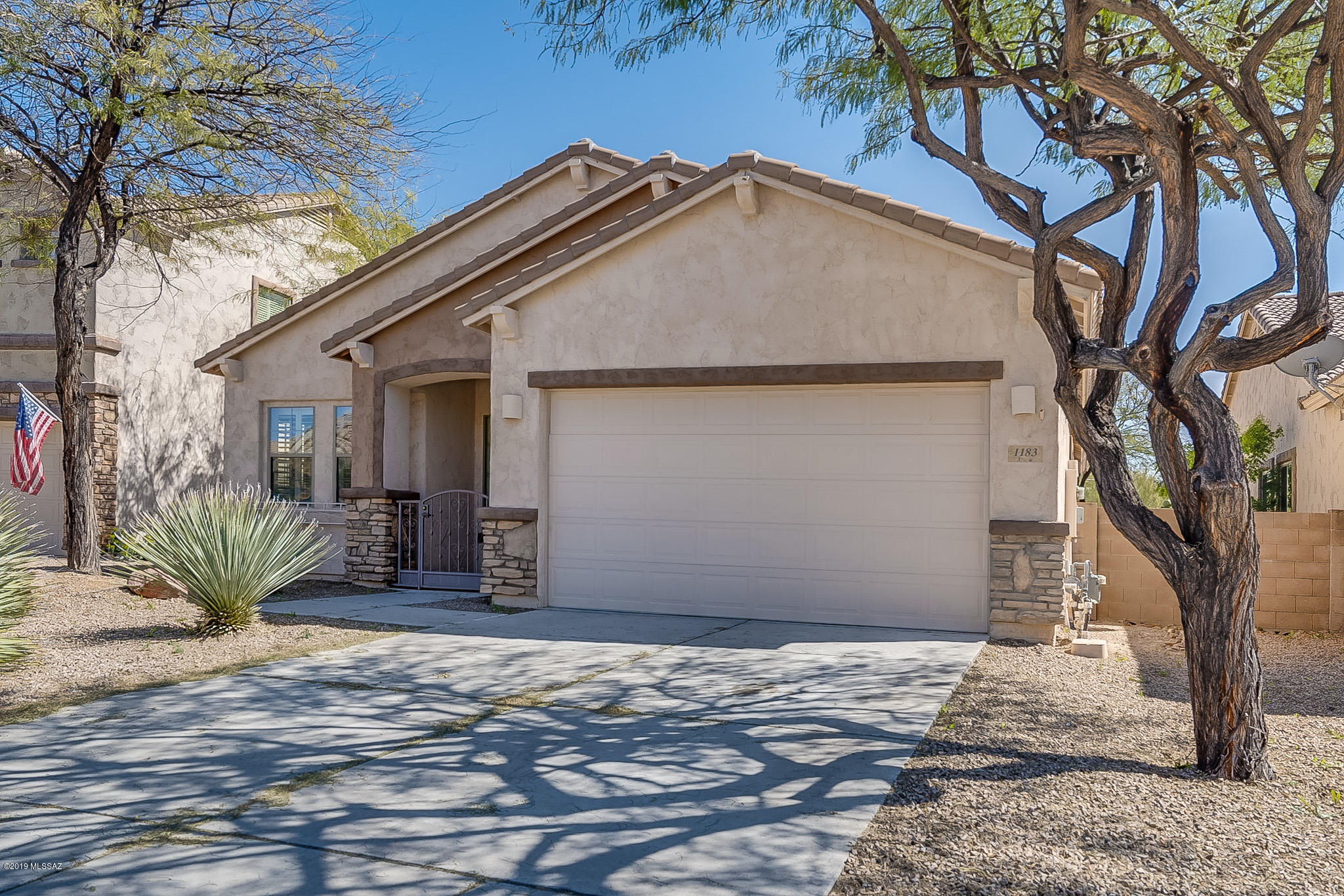 1183 W Doolan Drive