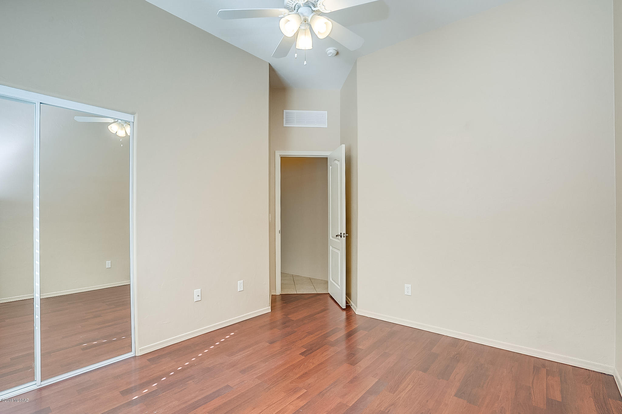 1183 W Doolan Drive