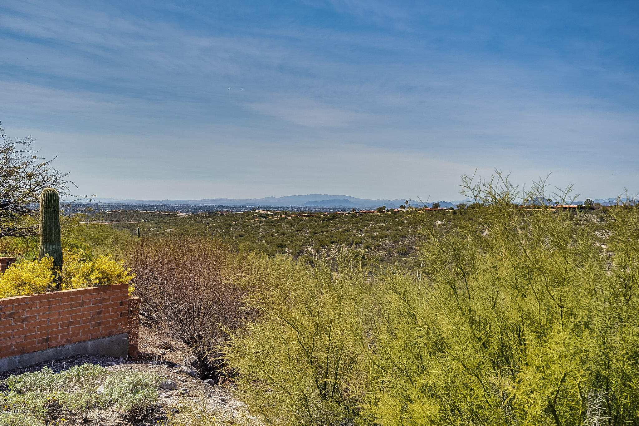 5201 N Via Velazquez