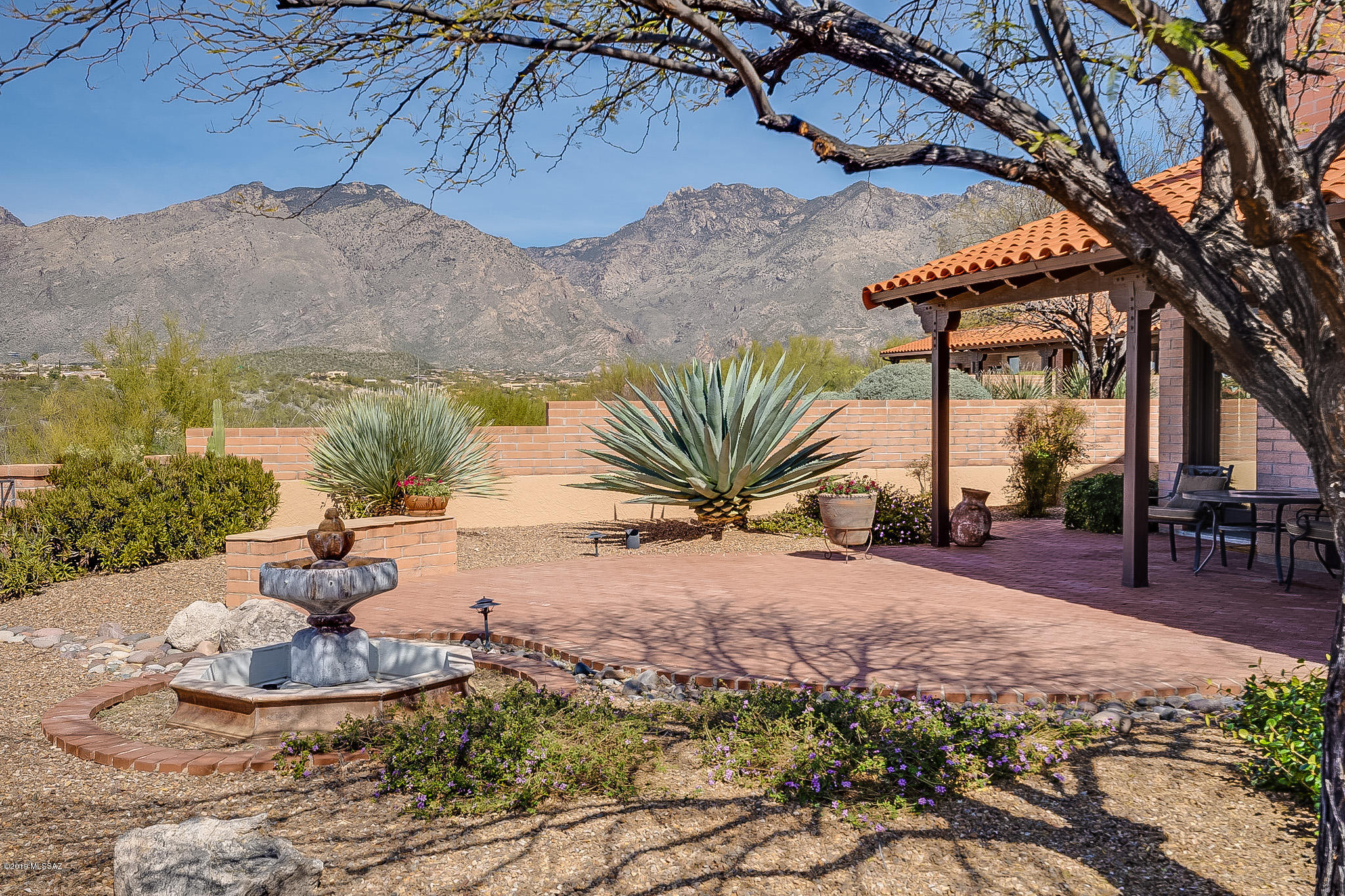 5201 N Via Velazquez