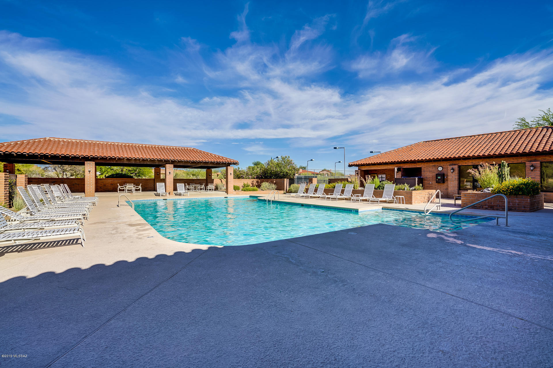 5201 N Via Velazquez